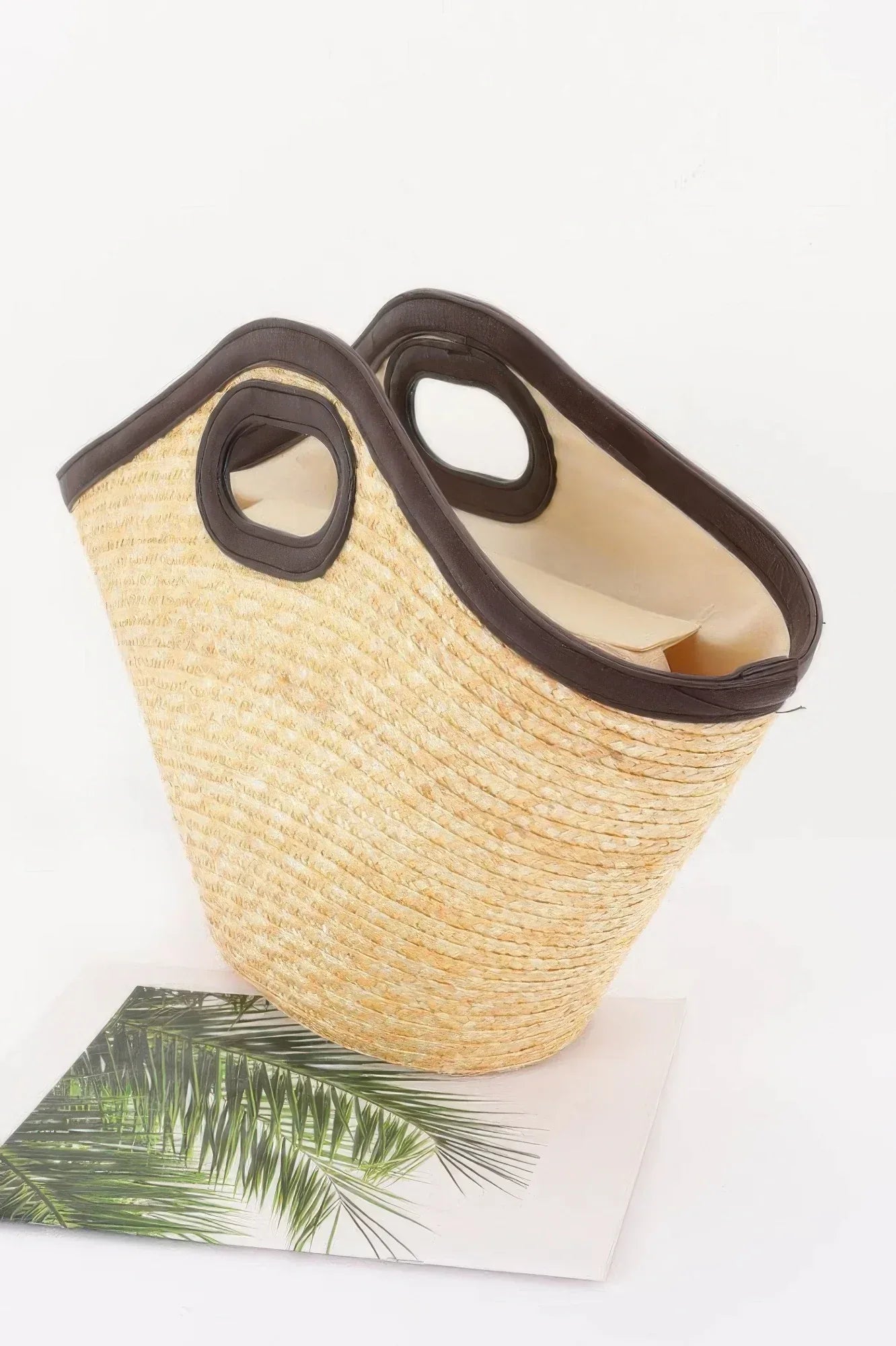 Straw Beach Bag Secondary image