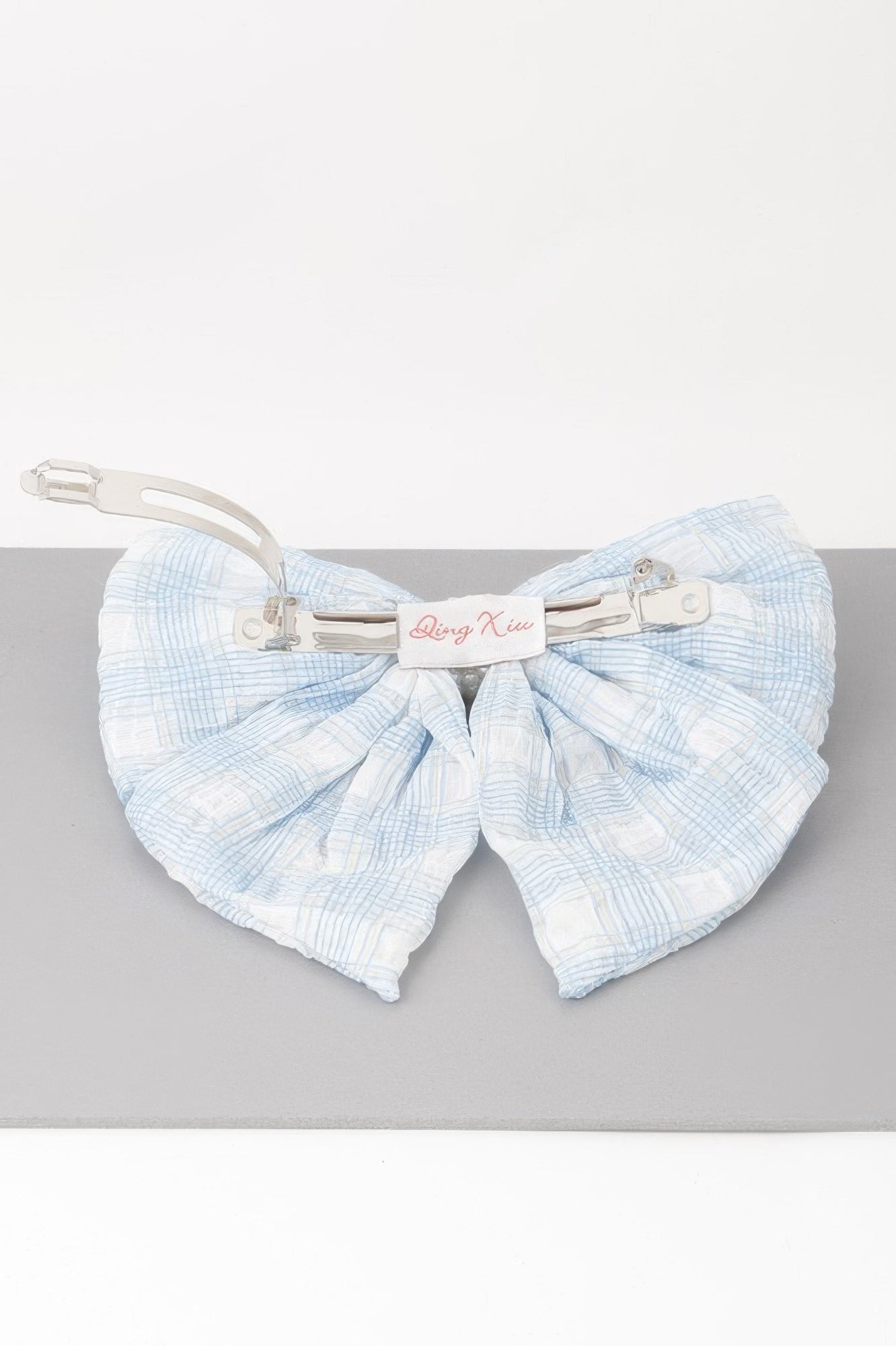Plaid Pearl Ribbon Hair Clip Secondary image