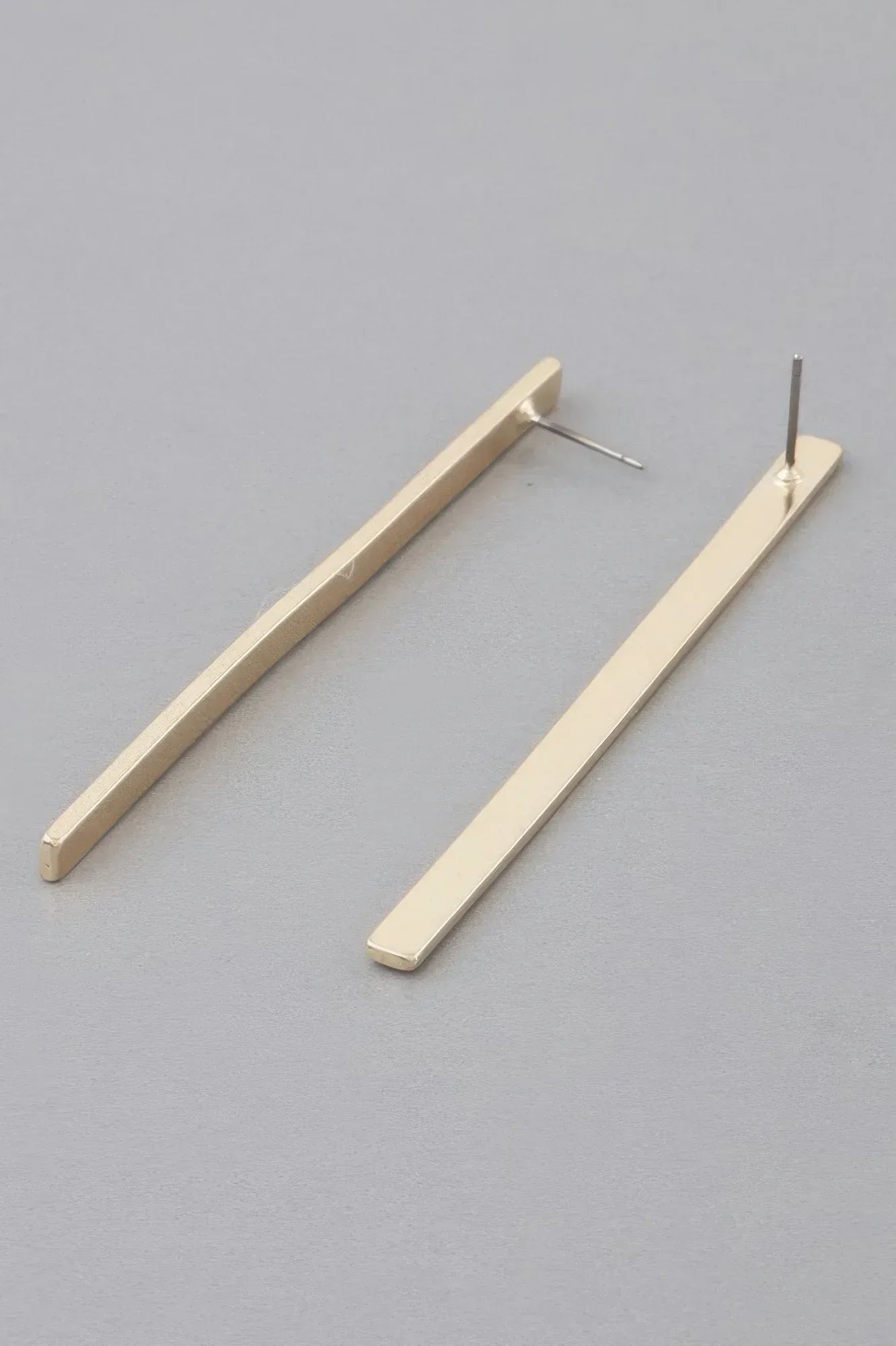 Streak Bar Drop Earrings Secondary image