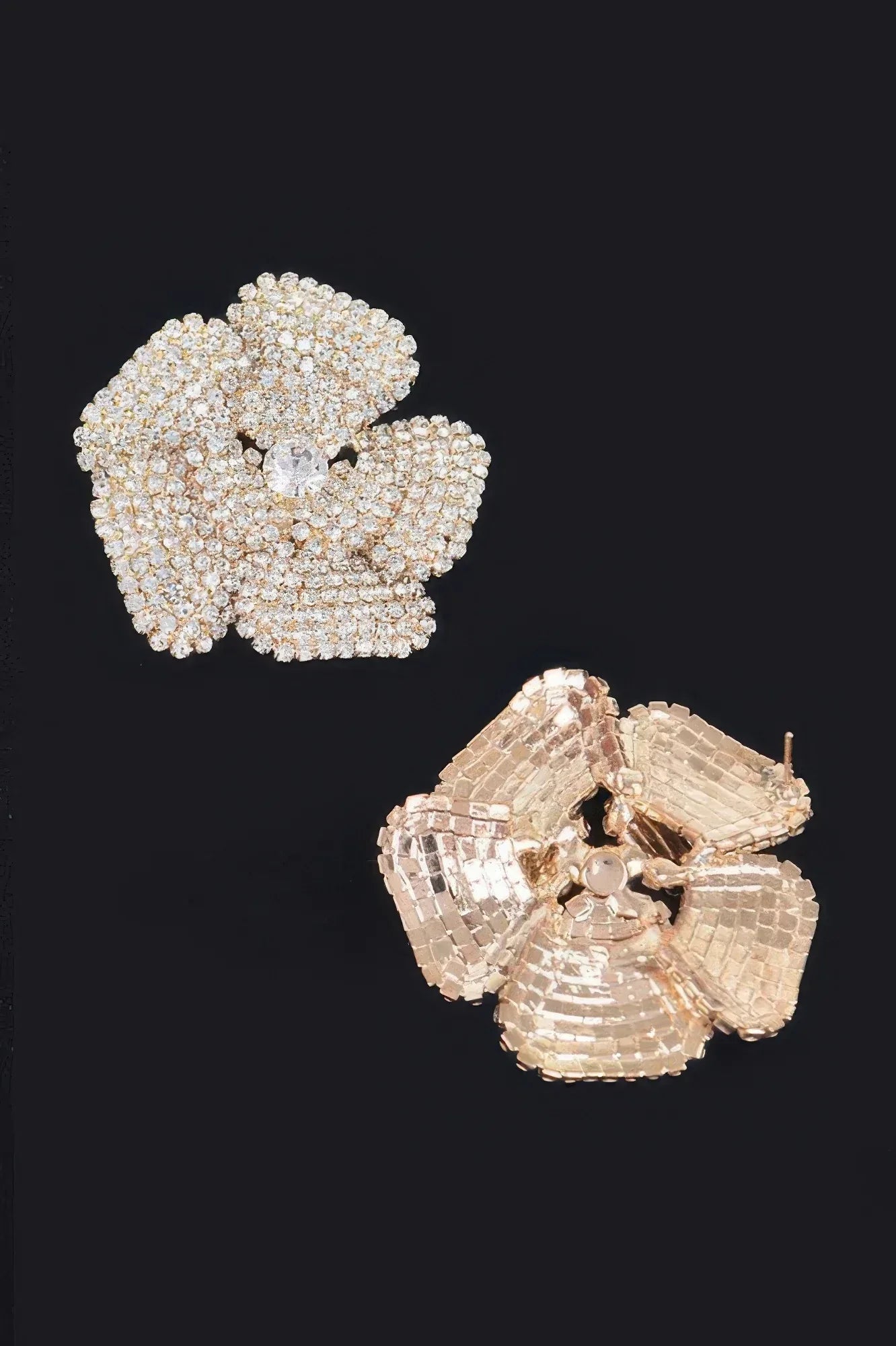 Rhinestone Flower Stud Earring Secondary image