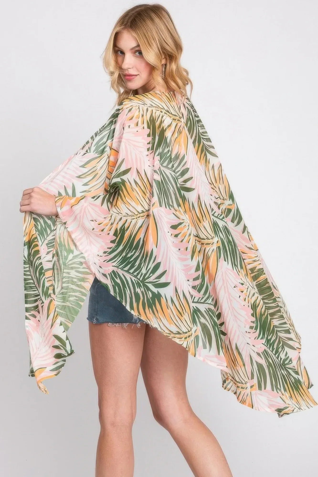 Tropical Leaves Print Shawl Cover-up Secondary image