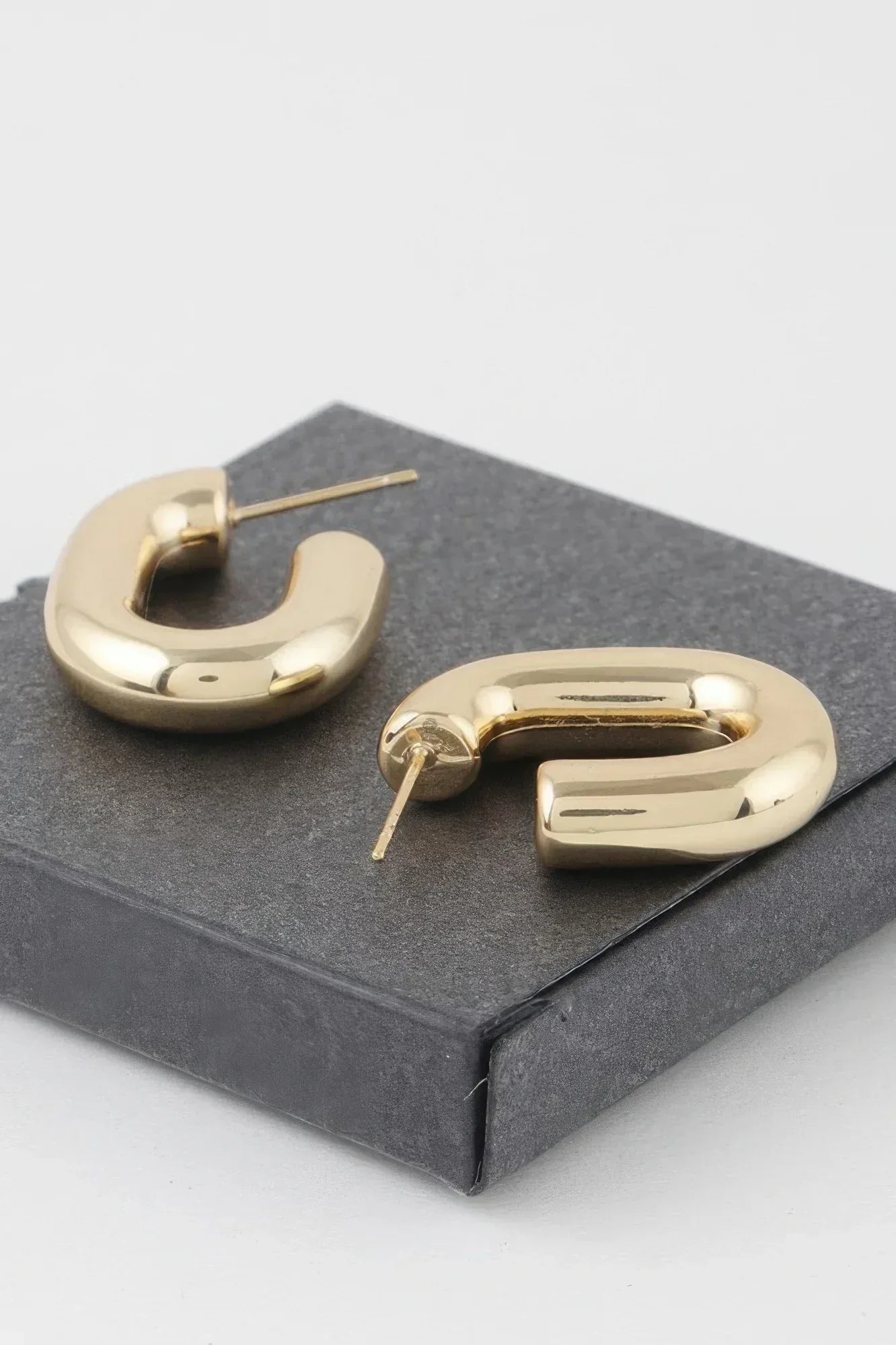 Shiny Link Chain Hoop Earrings | Mixtshop LLC
