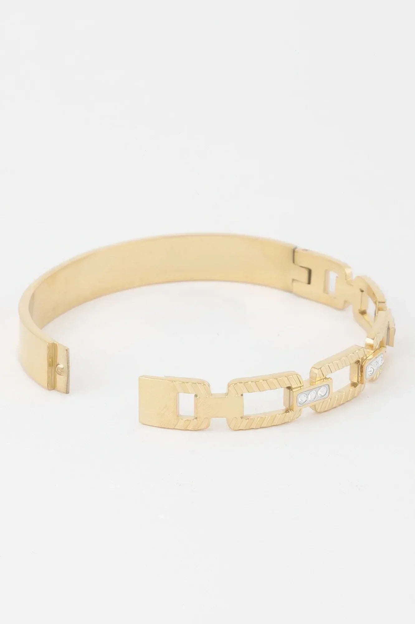 Ribbed Chain Clasp Bracelet Secondary image
