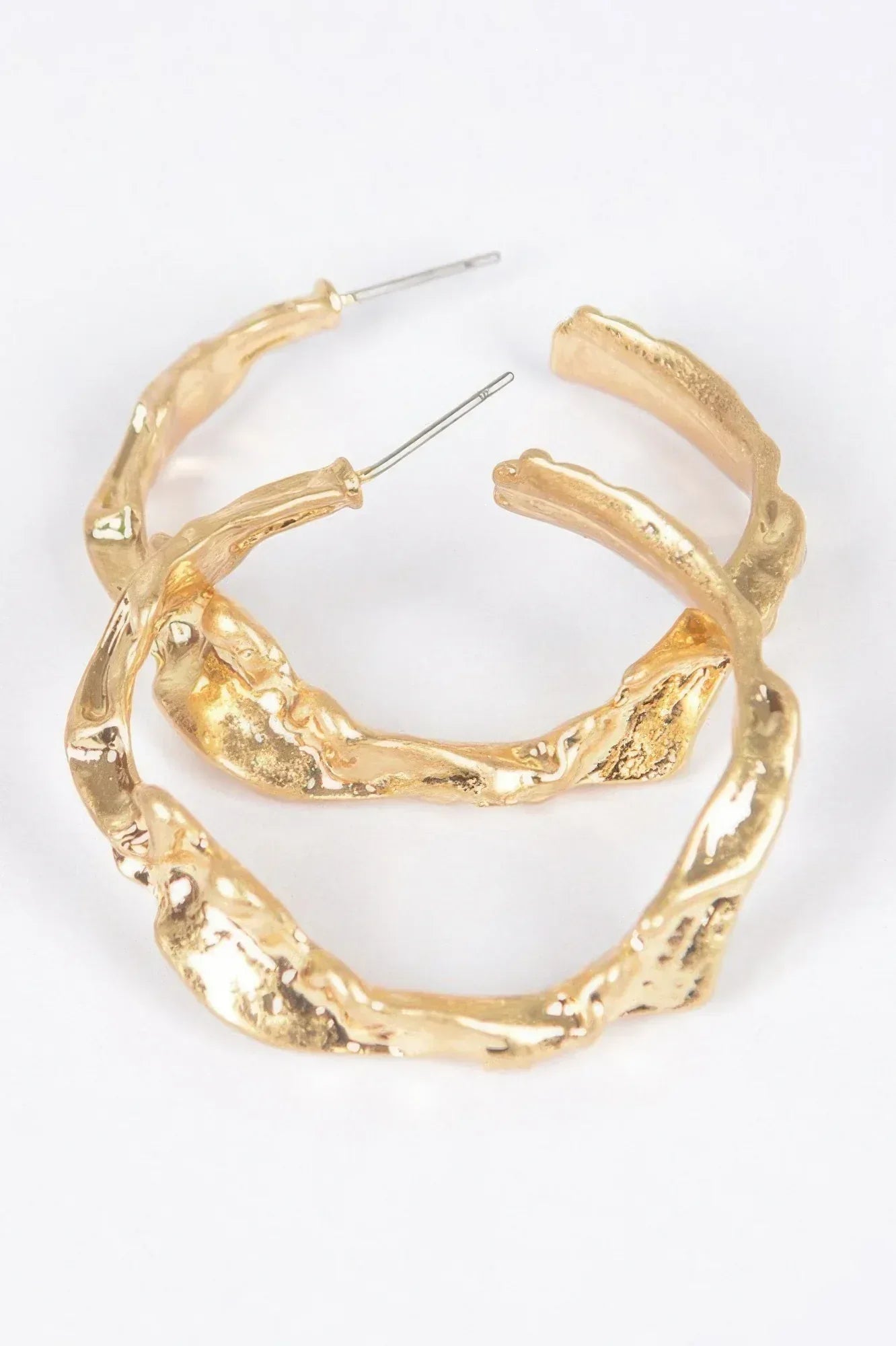 Metal Earring | Mixtshop LLC Main image
