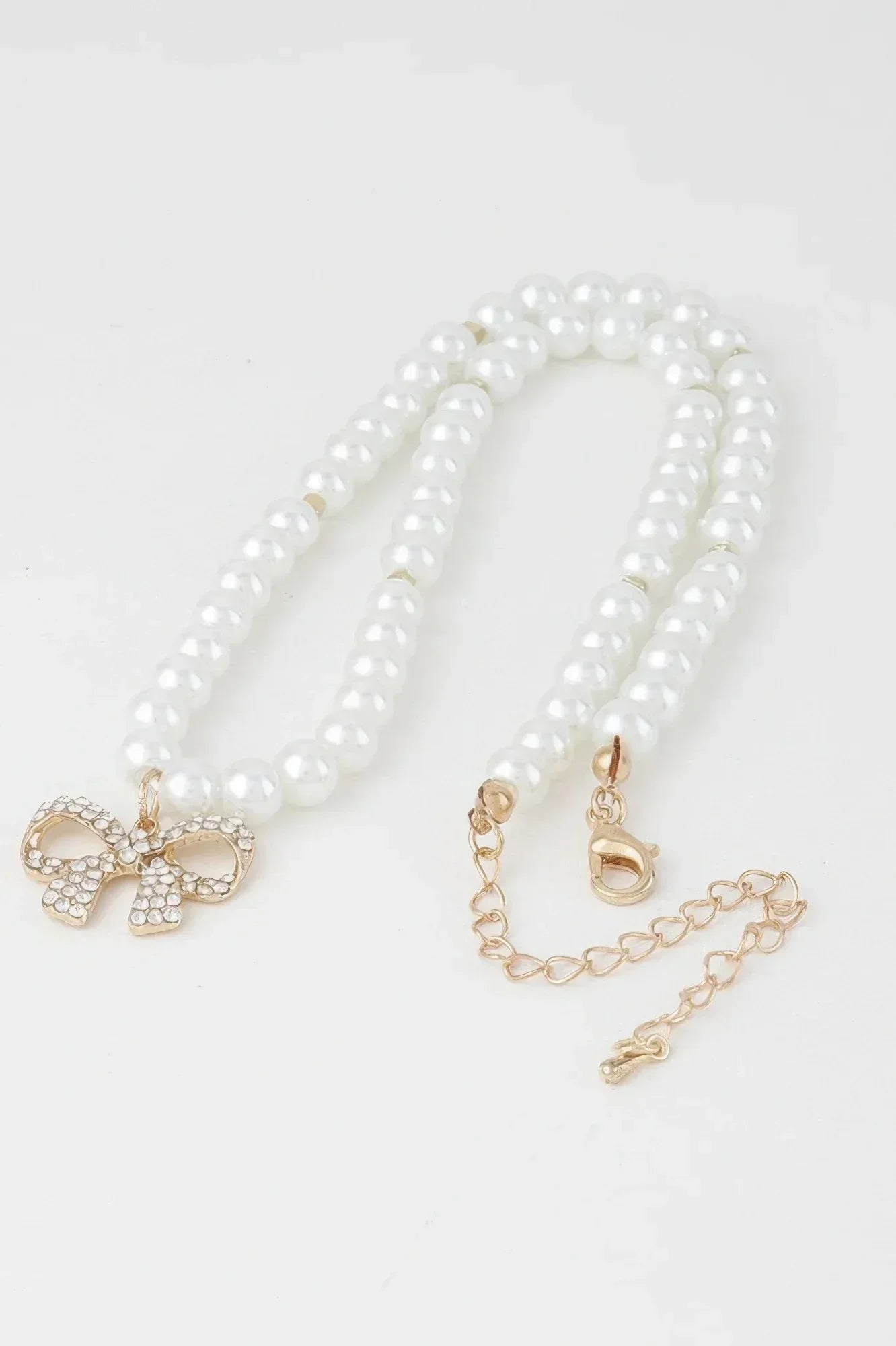 White Pearl Bow Necklace | Mixtshop LLC