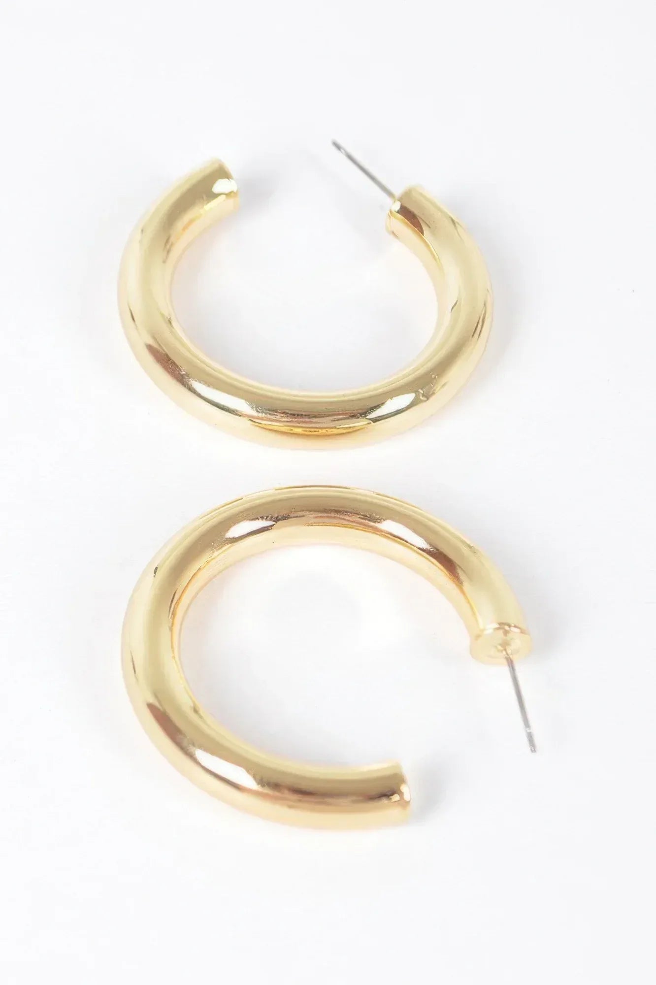 4cm Metal Pipe Hoop Earring Secondary image