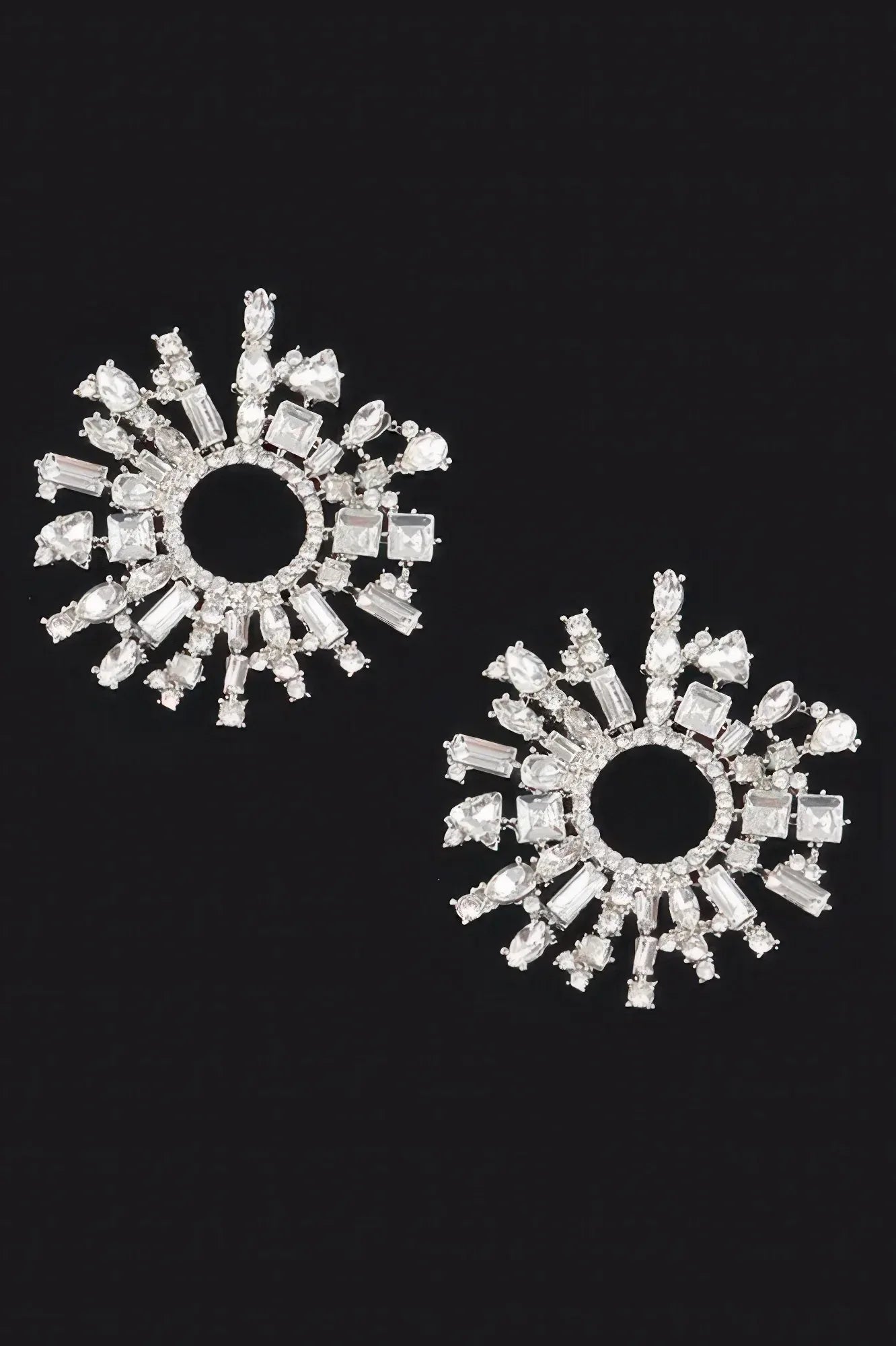 Rhinestone Earring | Mixtshop LLC Main image