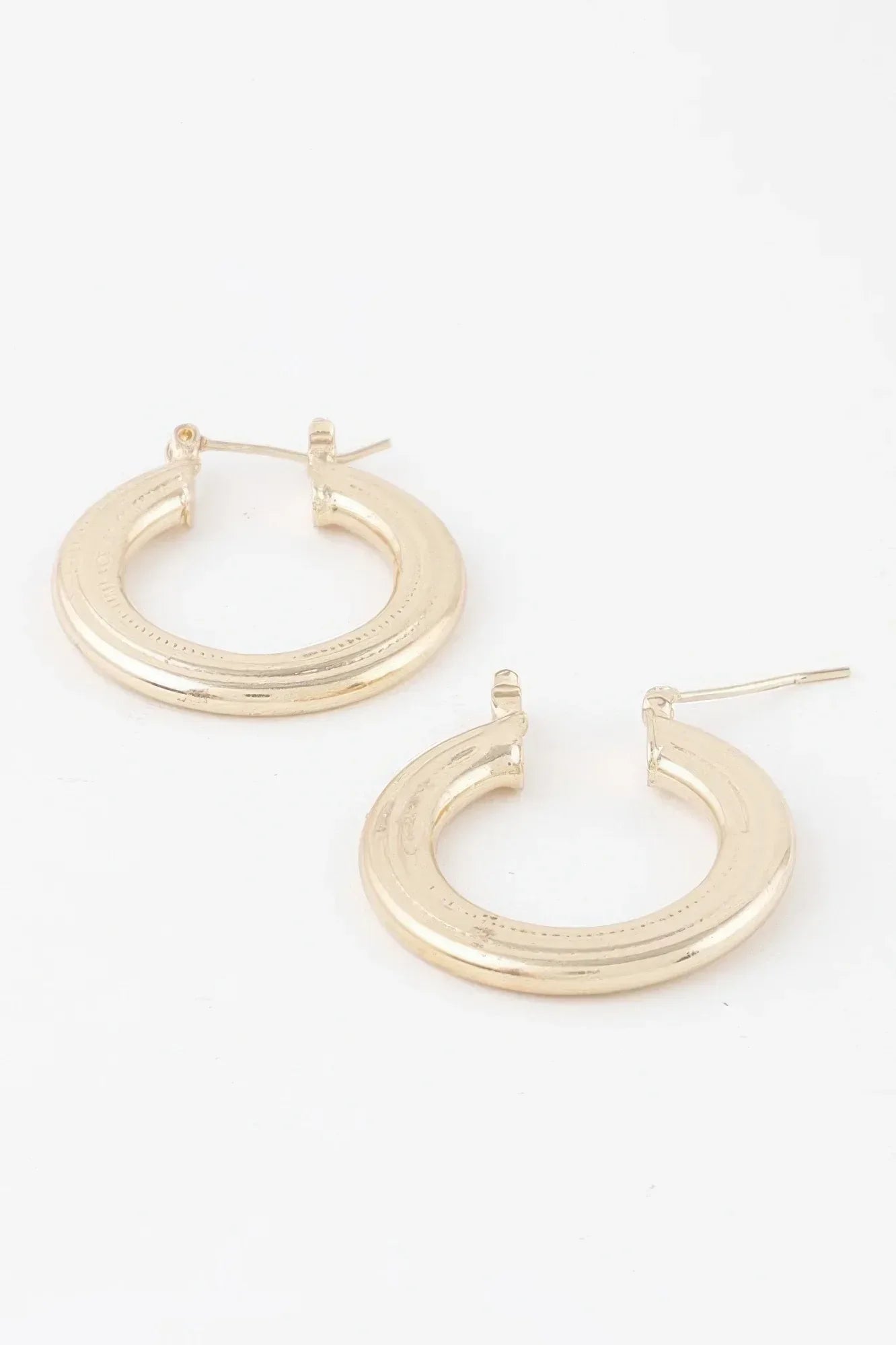 Minimal Flat Hoop Earrings | Mixtshop LLC