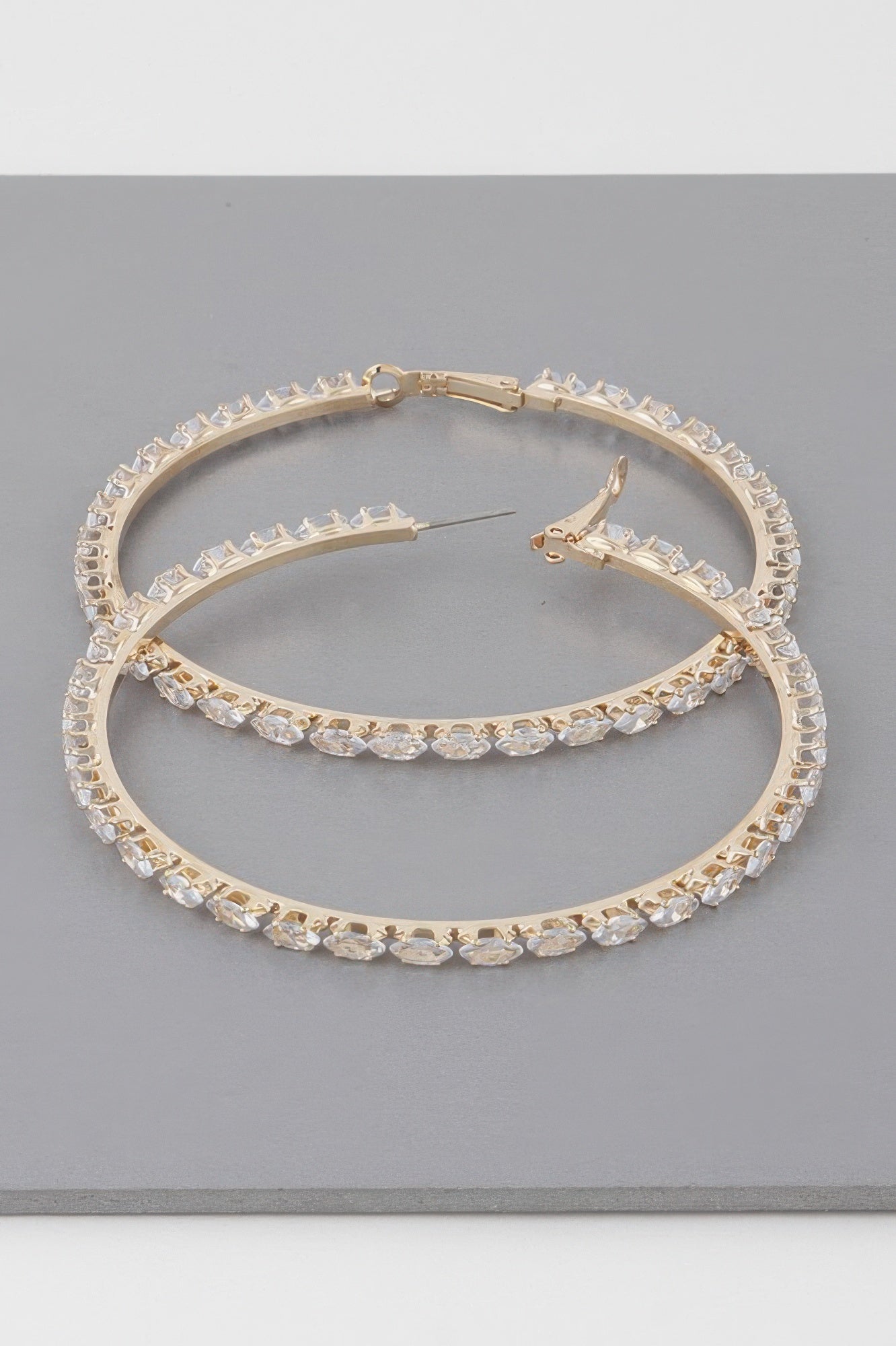 product image Main image