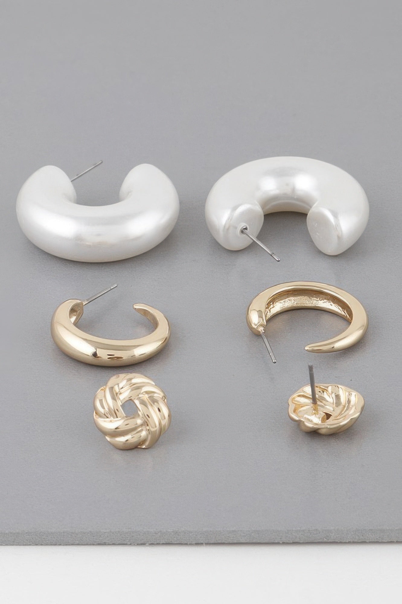 Multi Minimal Earrings Set Secondary image