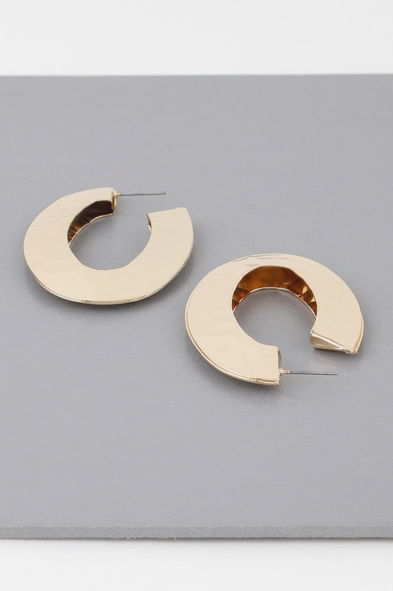 Minimal Concave Hoop Earrings Secondary image