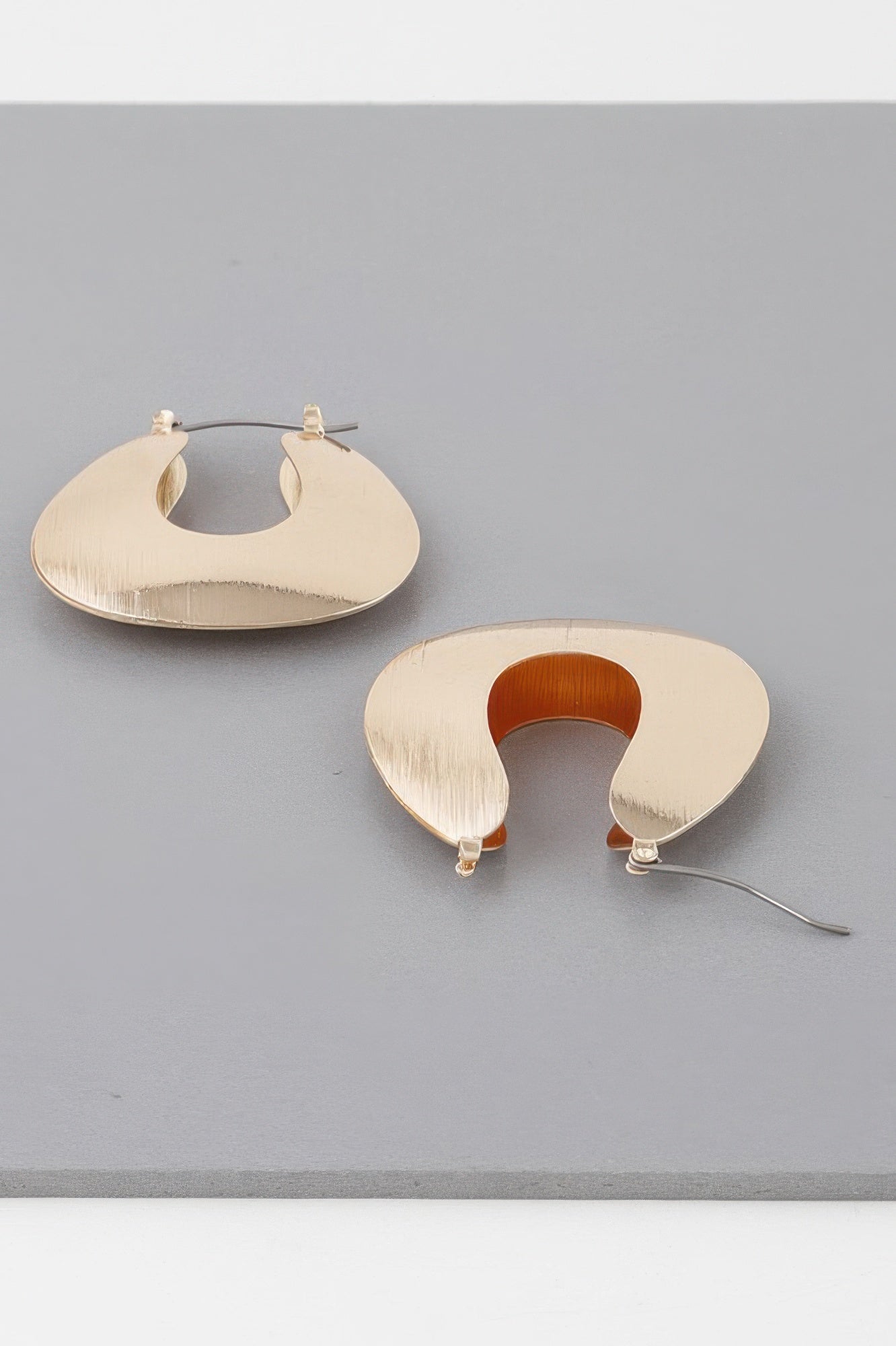 Hollow Arch Hoop Earrings Secondary image