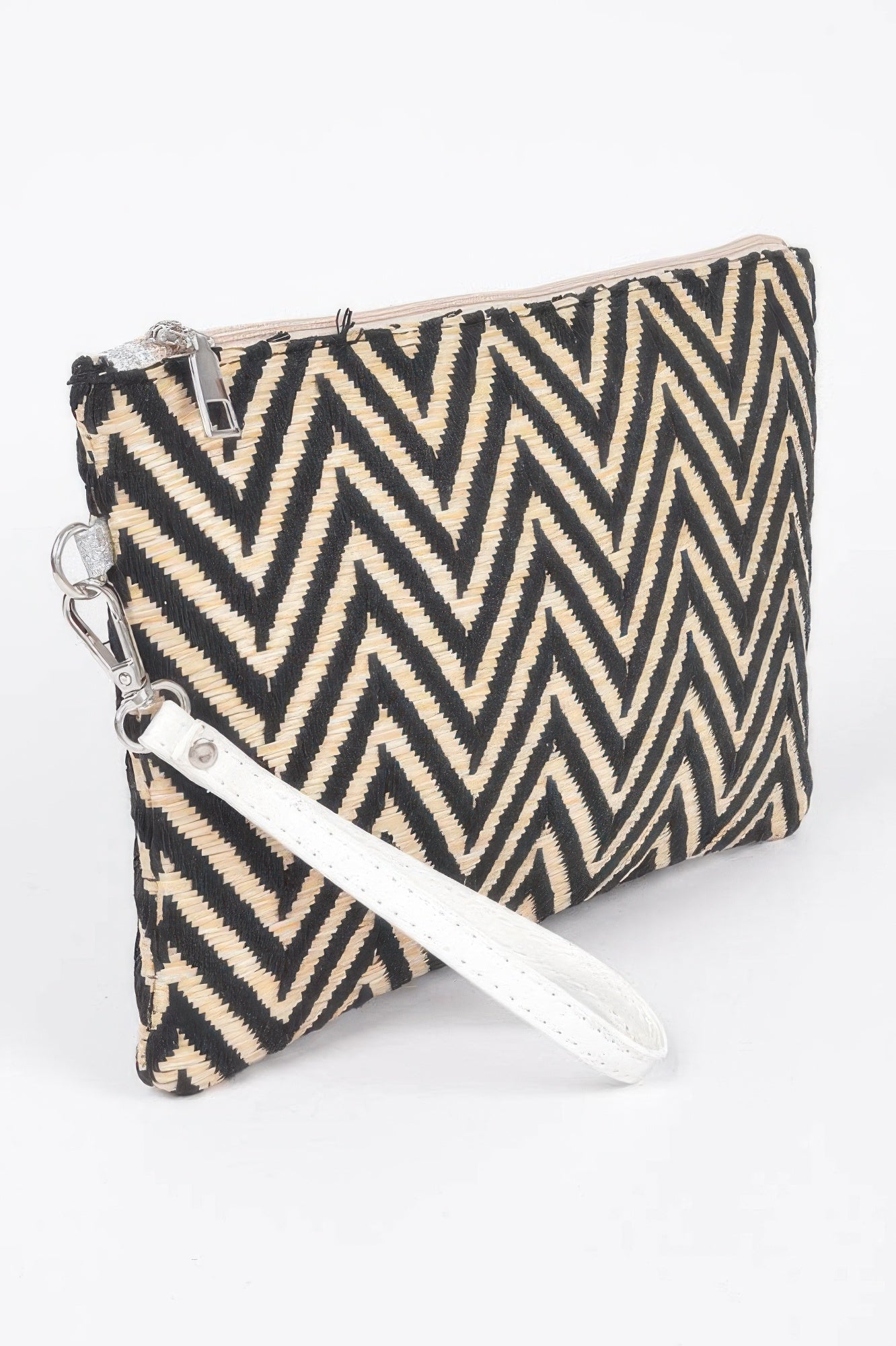 Faux Straw Pouch Bag Secondary image