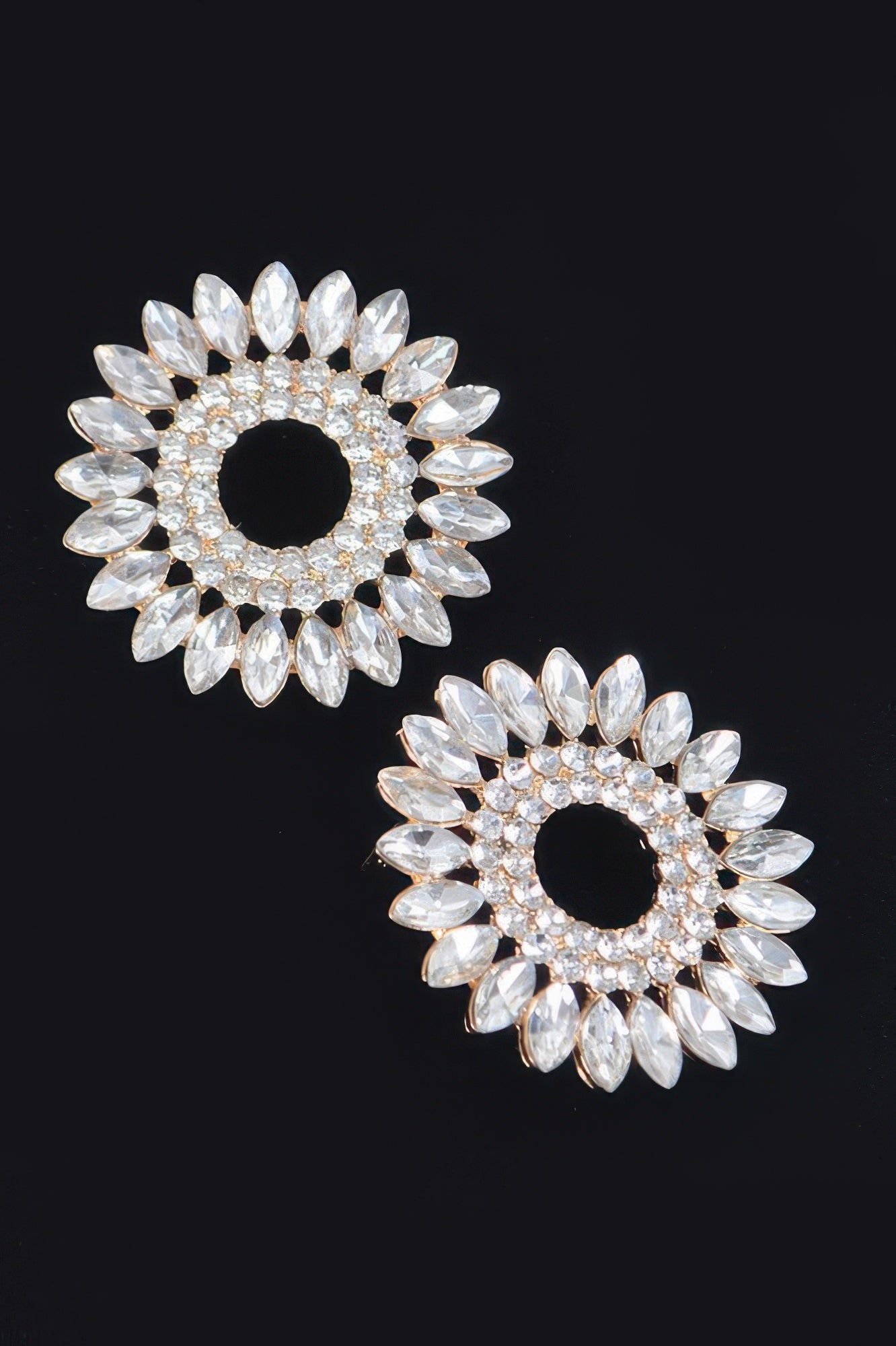 Rhinestone Stud Earring Secondary image