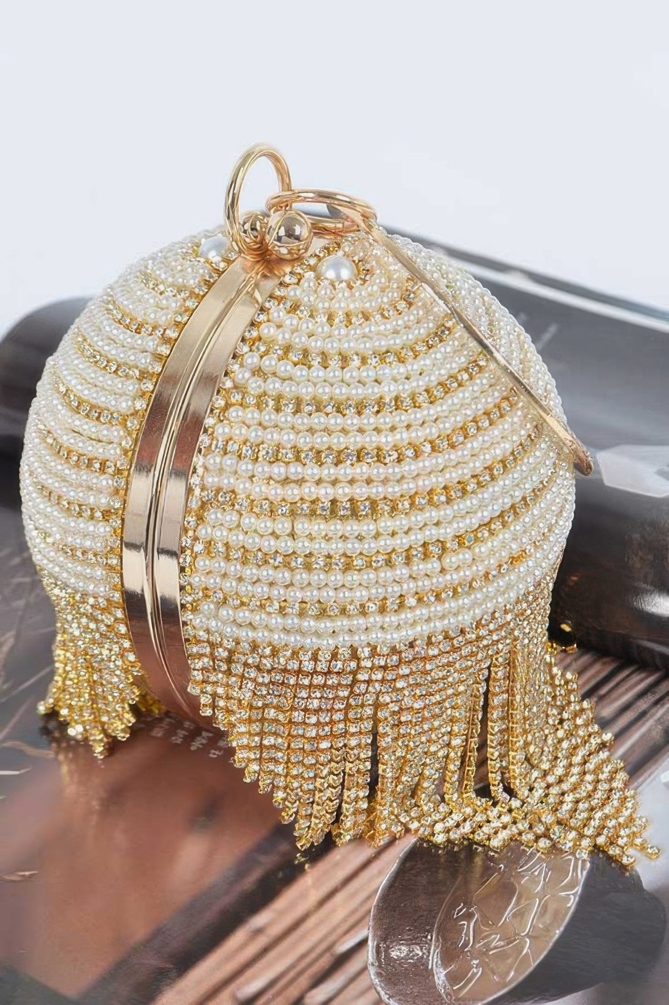Round Rhinestone Fringe Bag W Faux Pearl Secondary image