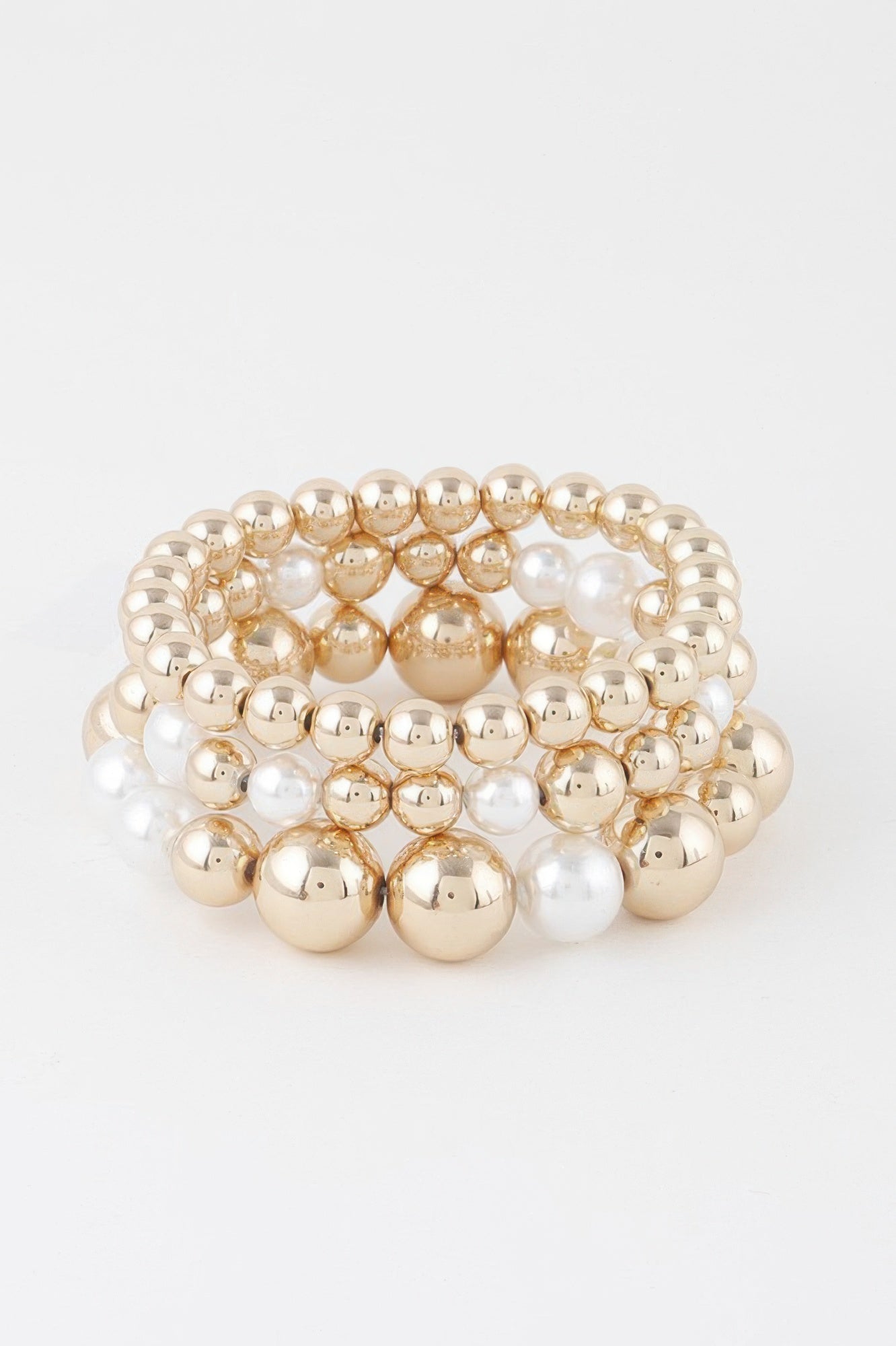 Triple Pearl Beaded Bracelet Secondary image