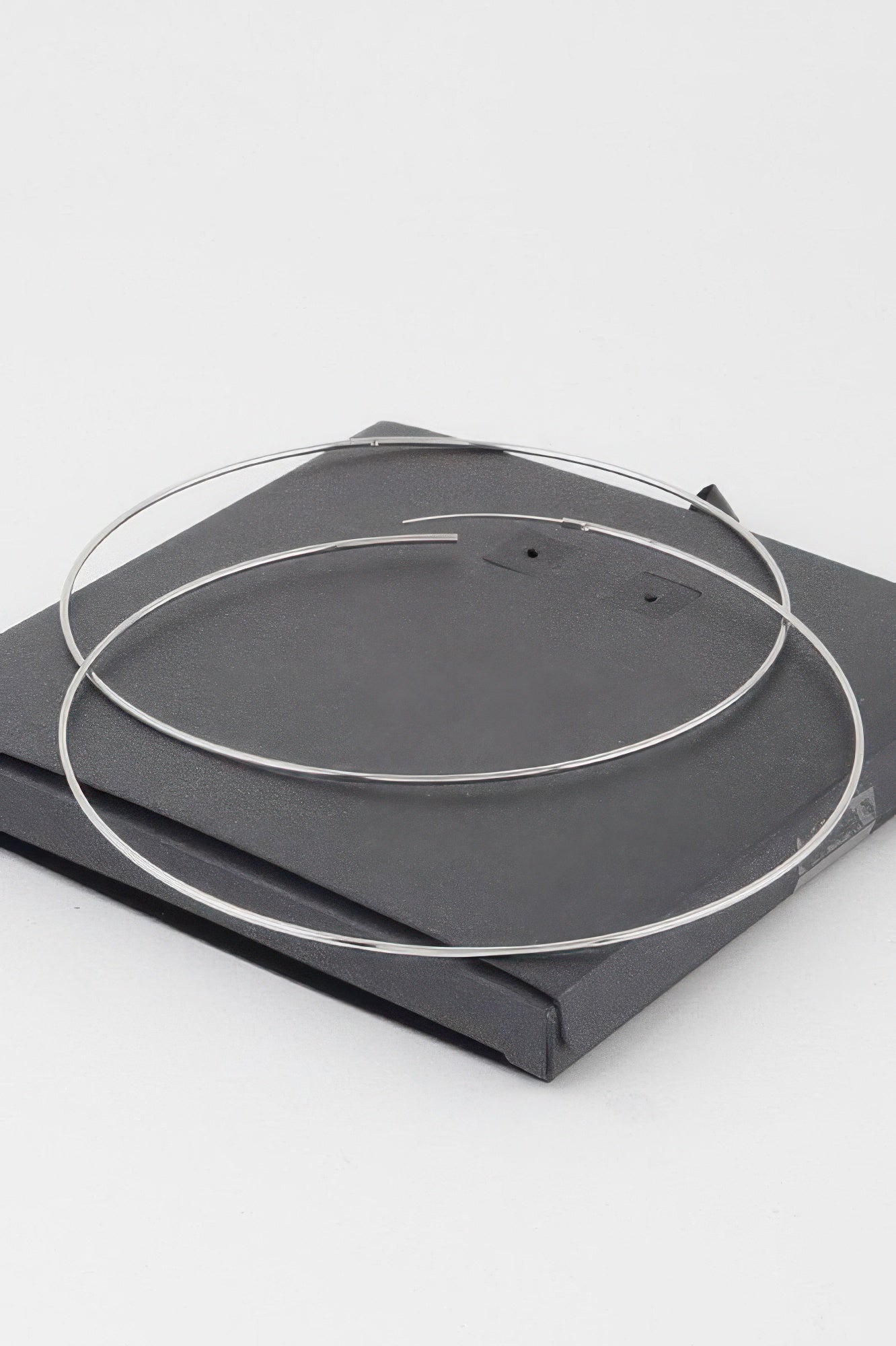 Wide Metal Hoop Earrings Secondary image