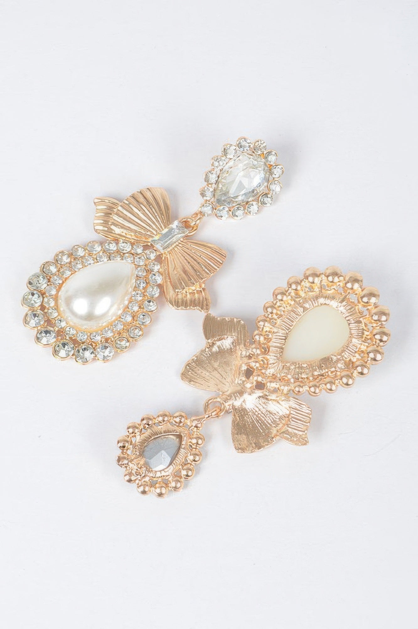 Bow Faux Pearl Earring Secondary image