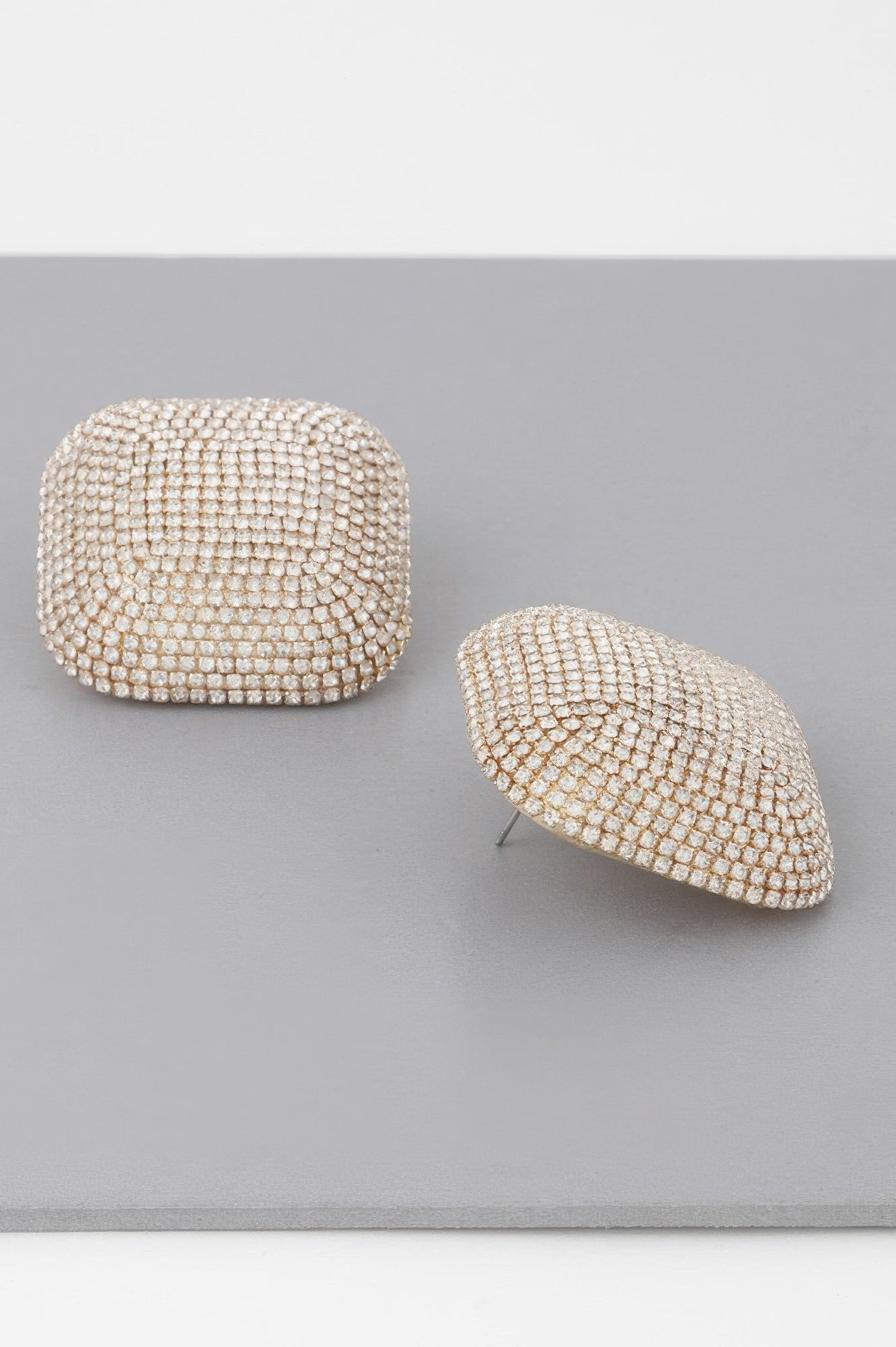 All-over Rhinestone Glitter Earrings Secondary image