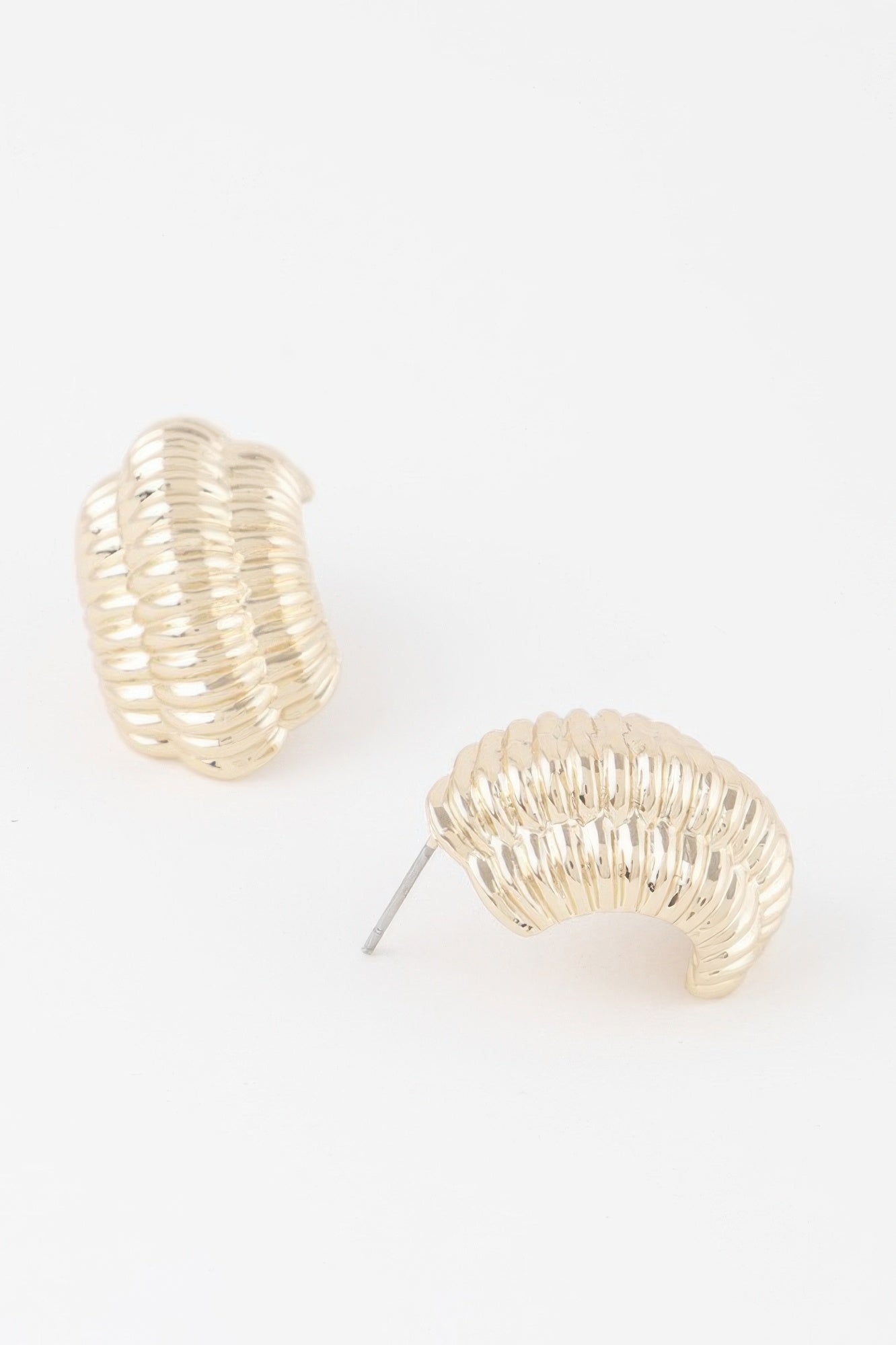 Thin Ribbed Hoop Earrings Secondary image