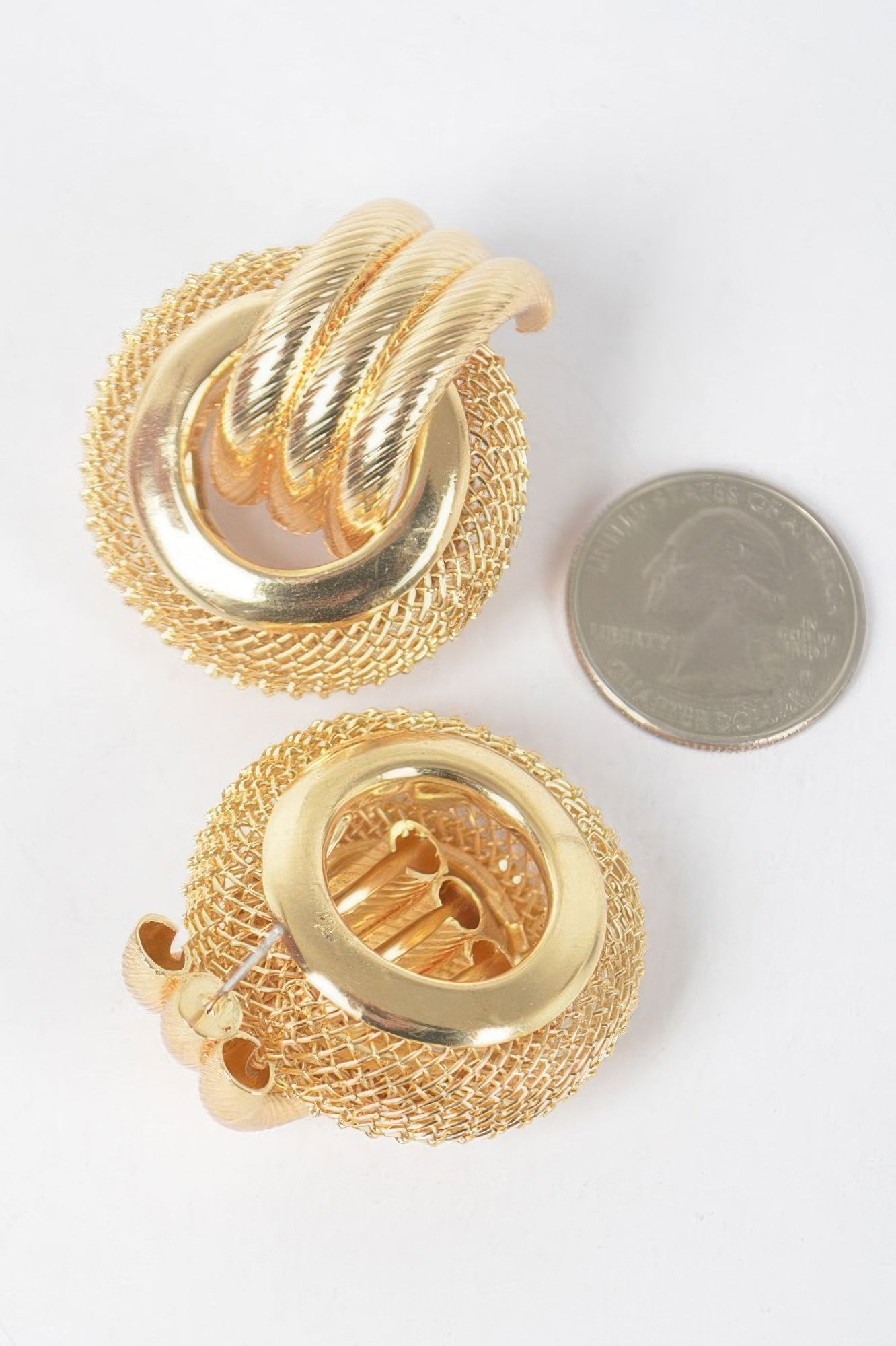 Metal Stud Earring Secondary image
