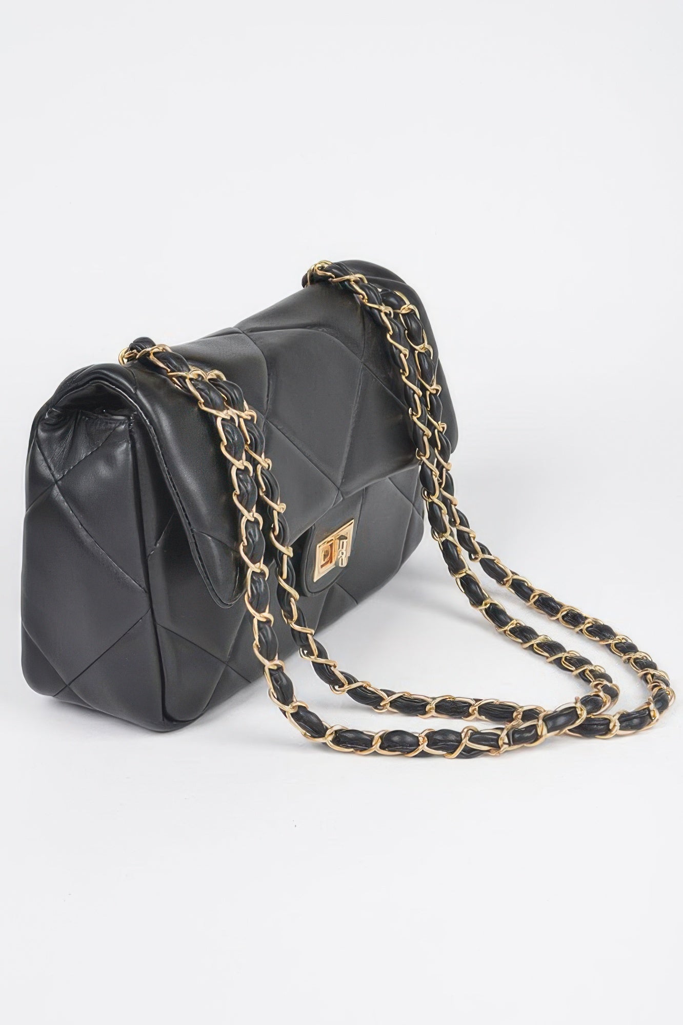 Wide Quilted Shoulder Bag Secondary image