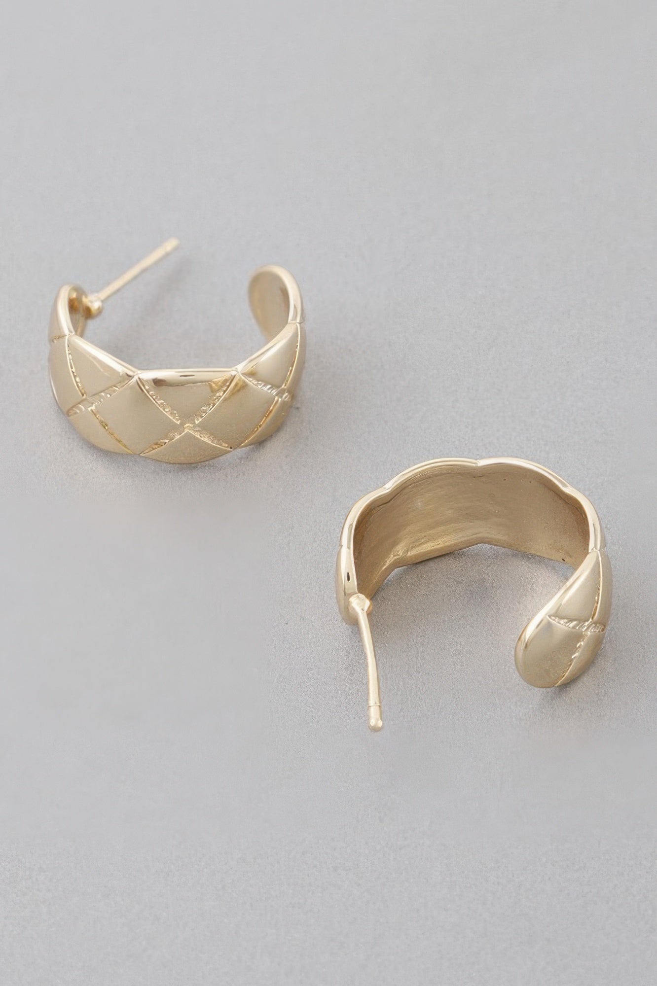 Diamond Cut Hoop Earrings Secondary image