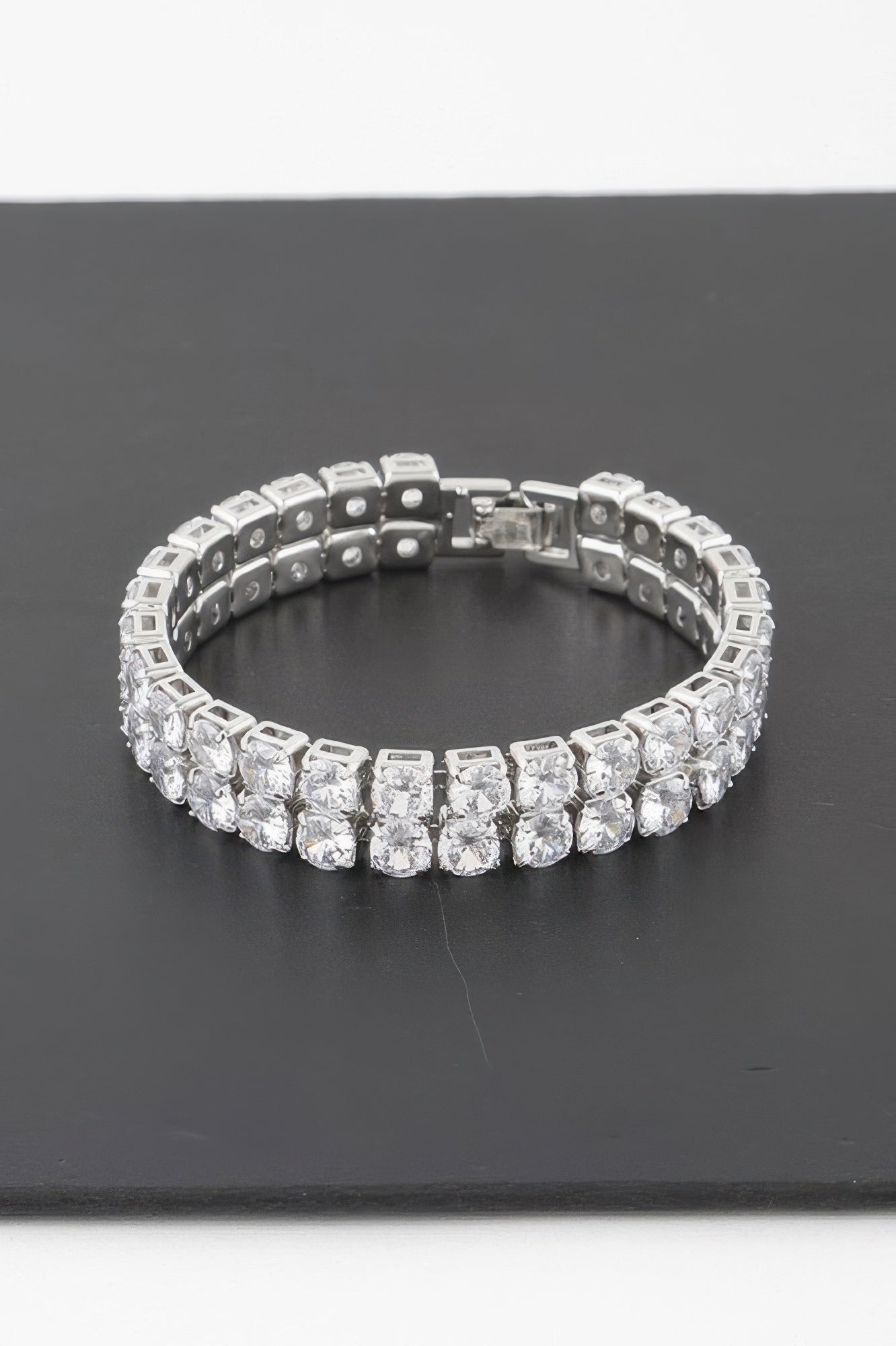 product image Main image