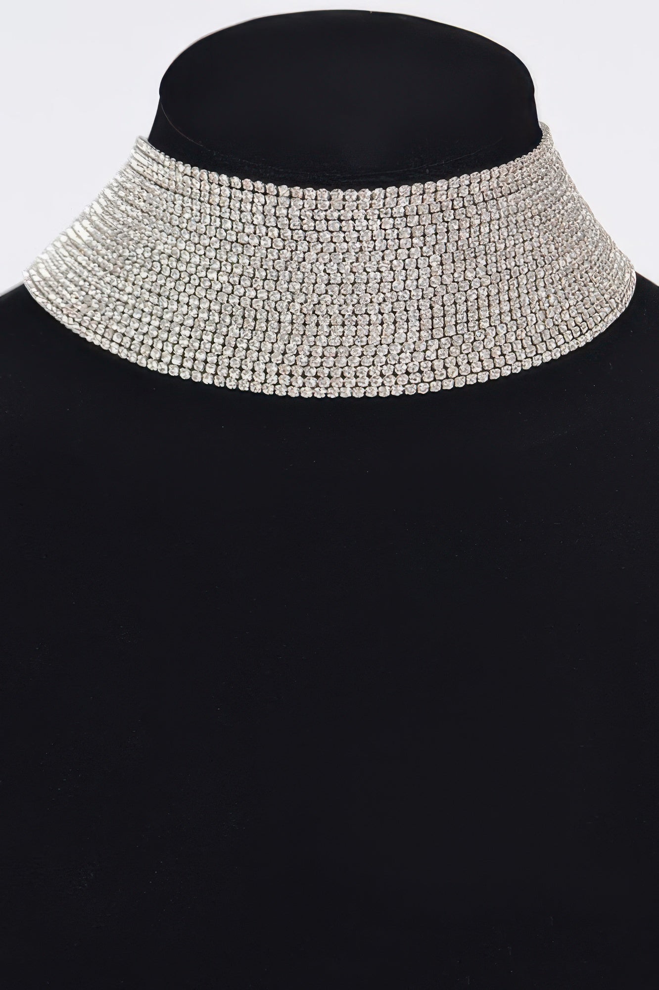 Thick Rhinestone Choker Necklace Secondary image