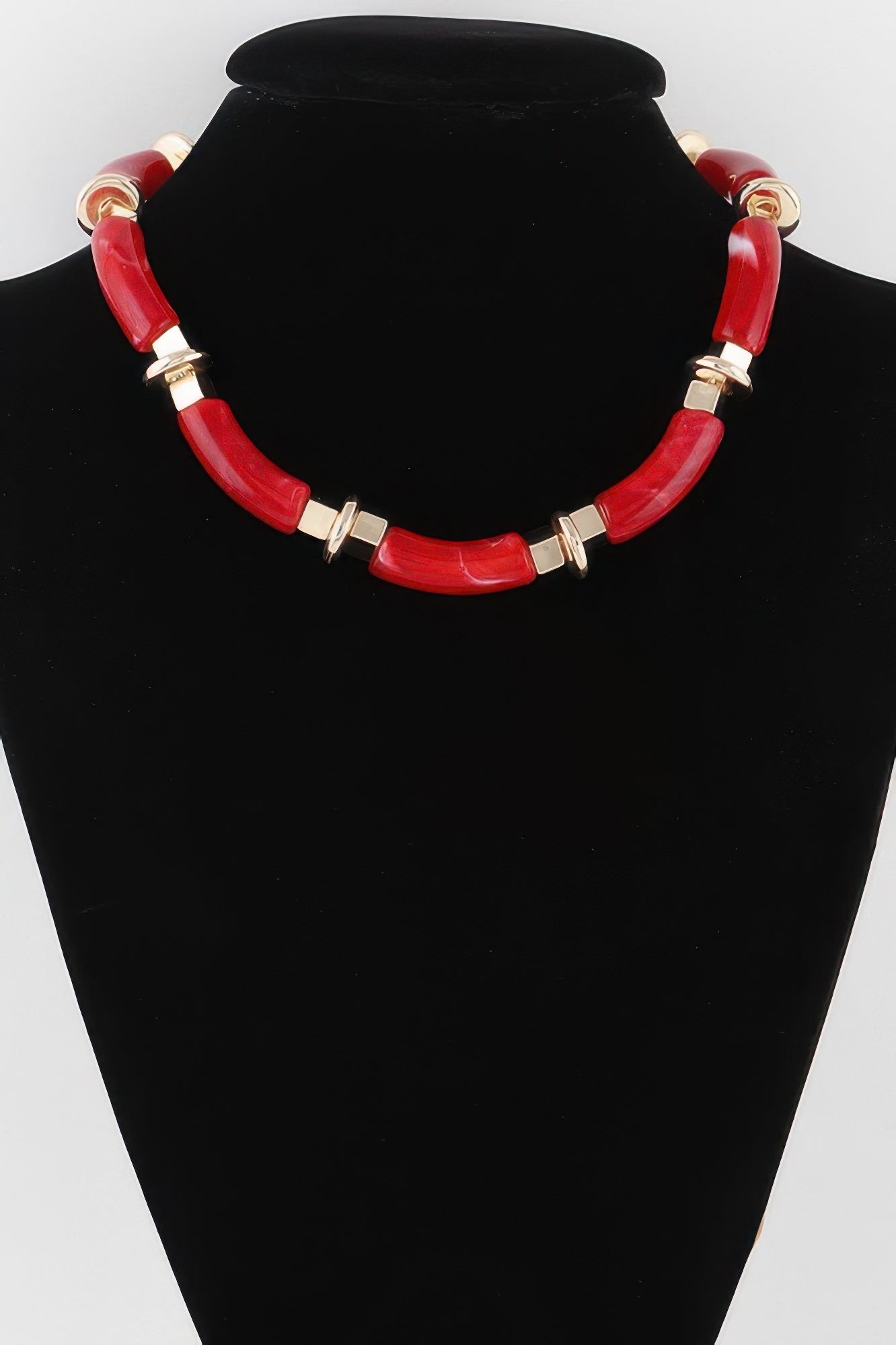 Wide Marble Tube Necklace Secondary image