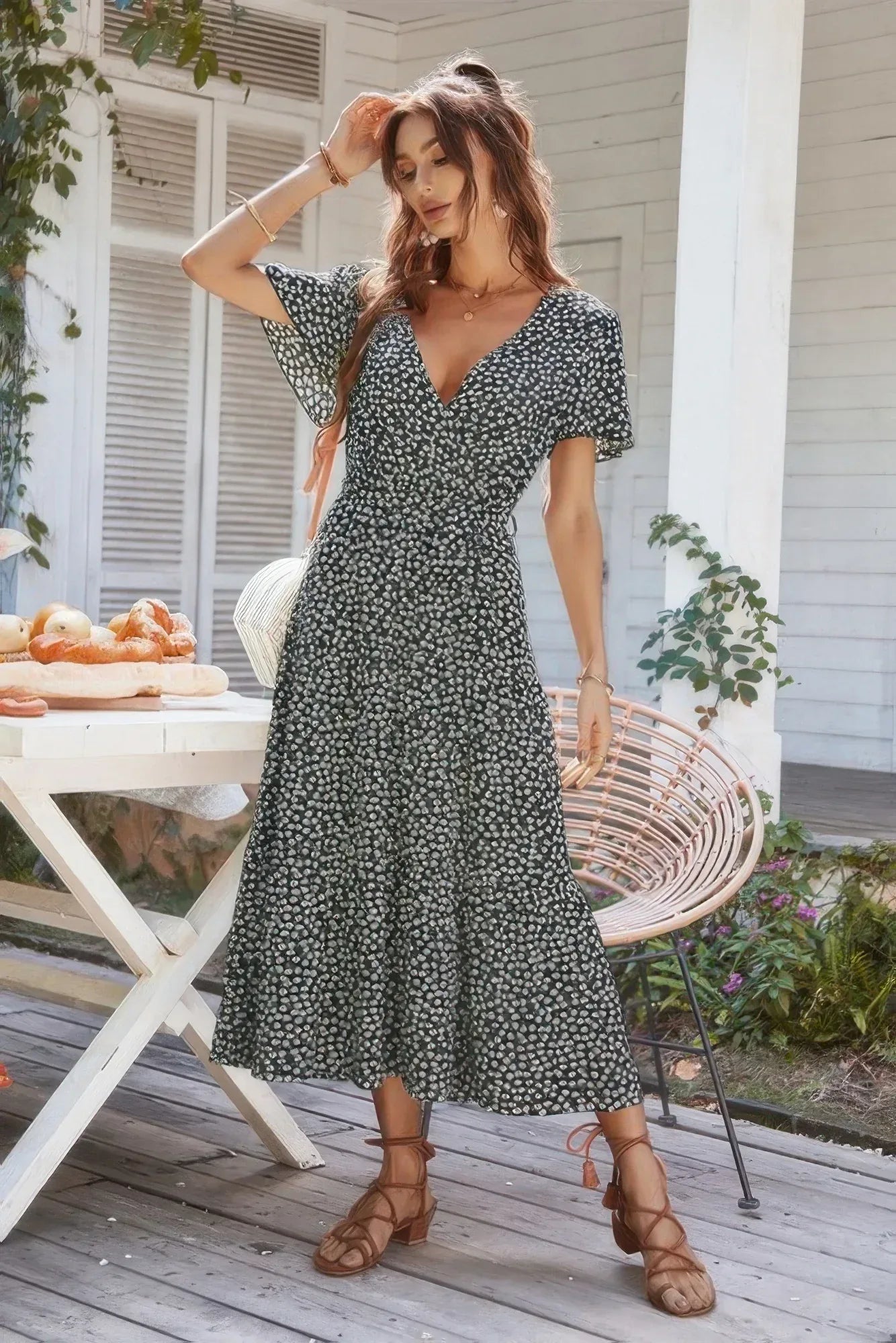 V Neck Short Sleeve Flower Print Dress Secondary image