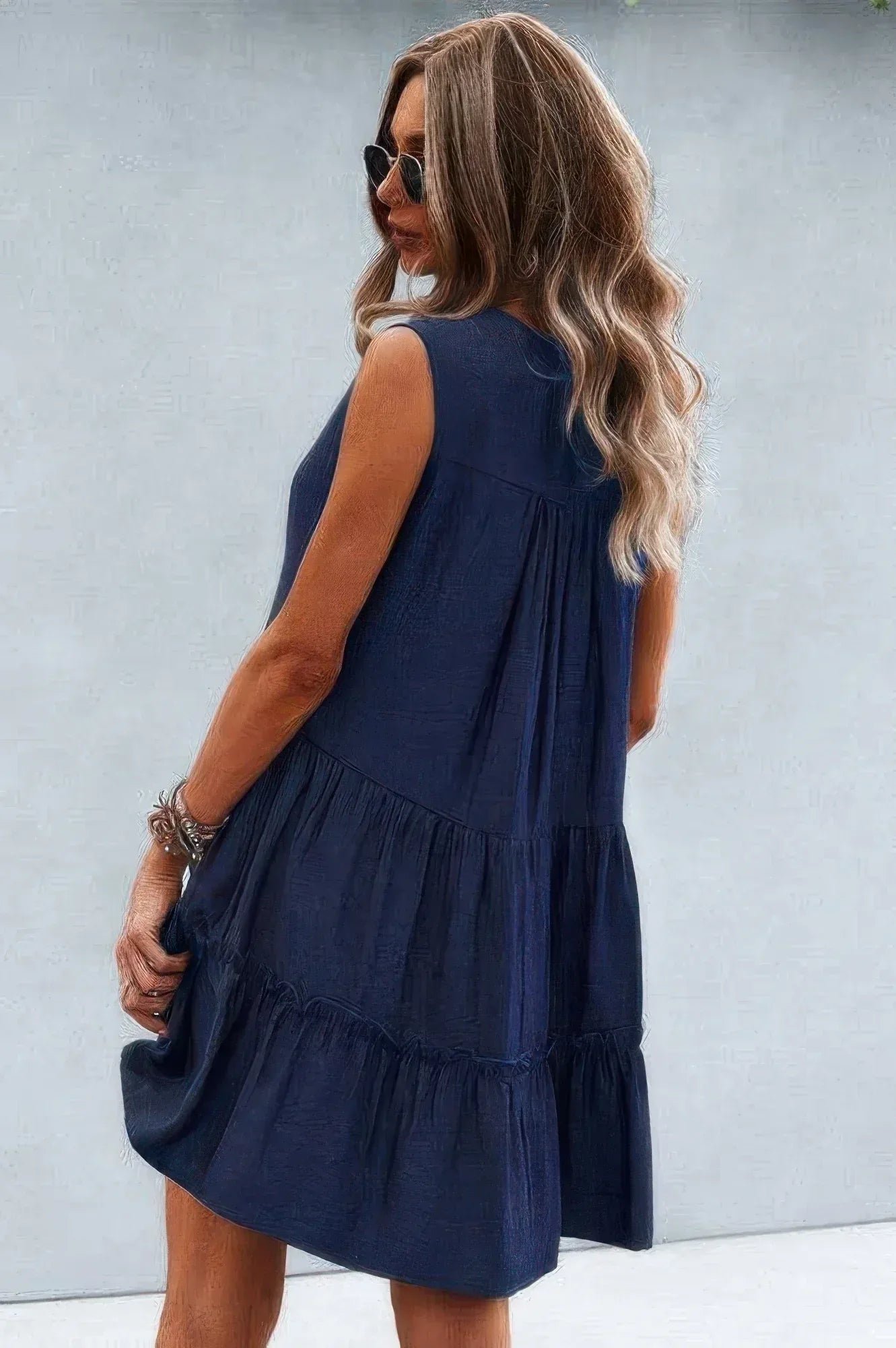 Solid V Neck Flat Collar Tiered Shift Dress Secondary image