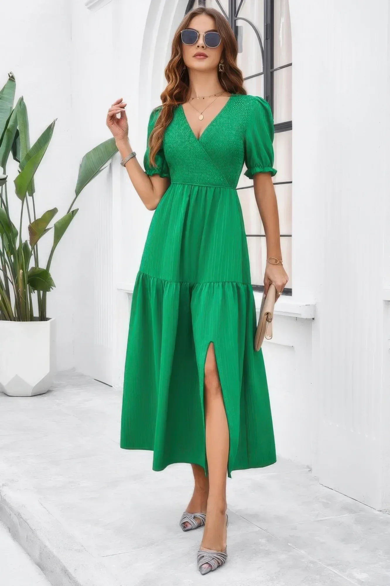 Solid V Neck Ruched High Waist Puff Sleeve Dress Secondary image