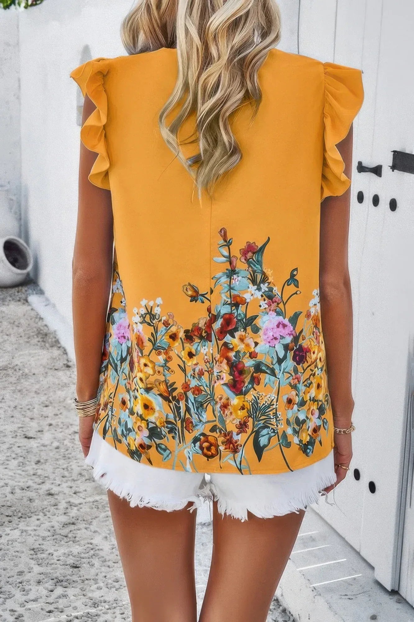 Floral Print Round Neck Ruched Loose Fit Top Secondary image
