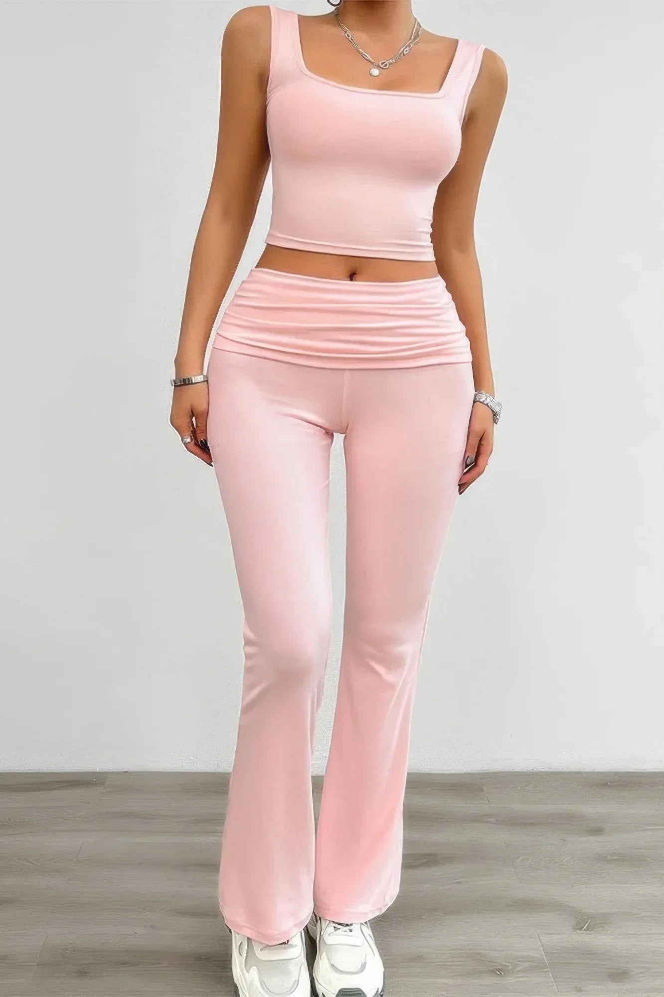 Two Pieces Square Neck Ruched Sleeveless Sets Secondary image