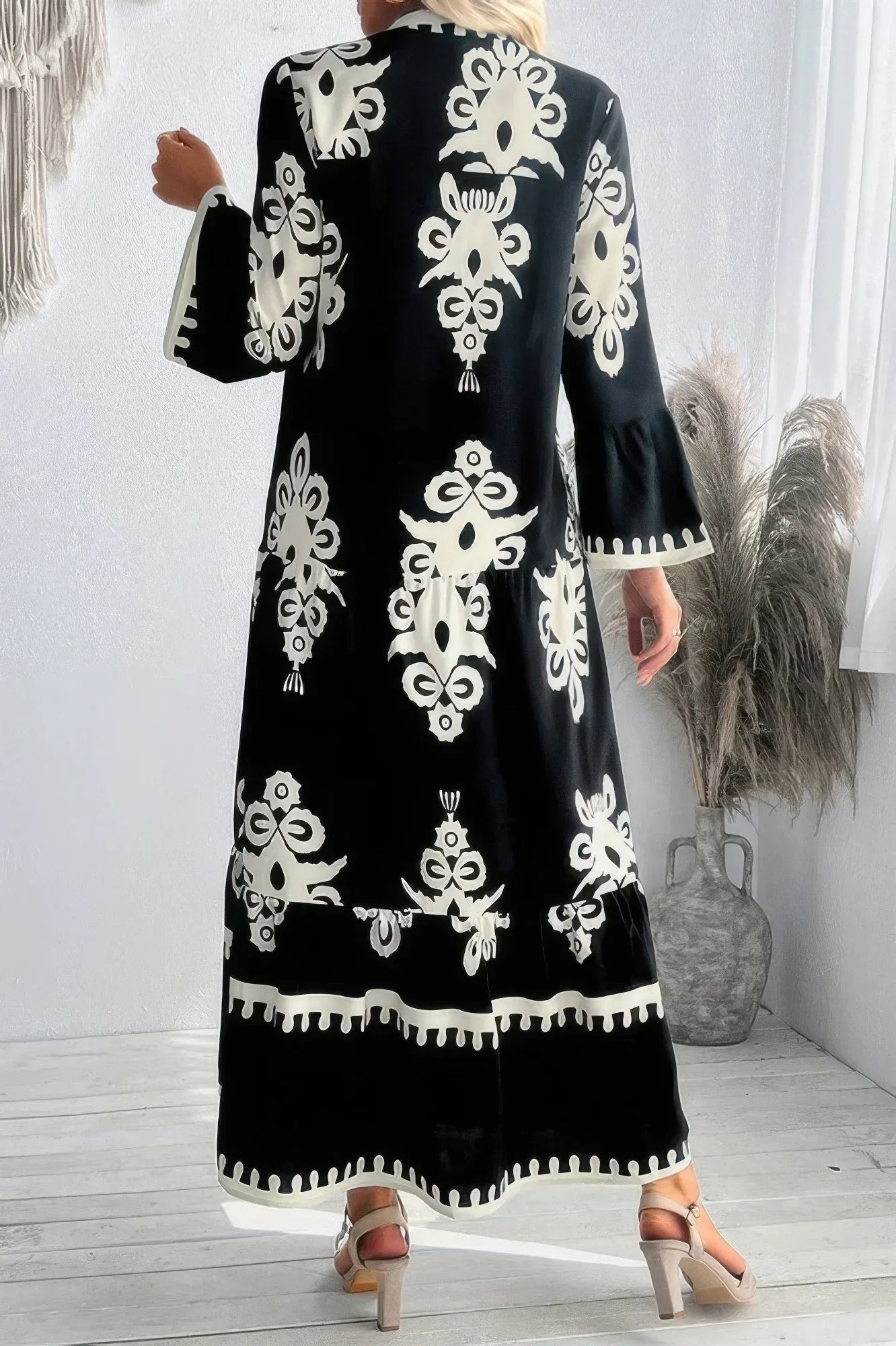 V Neck Stand Collar Button Floral Splicing Dress Secondary image