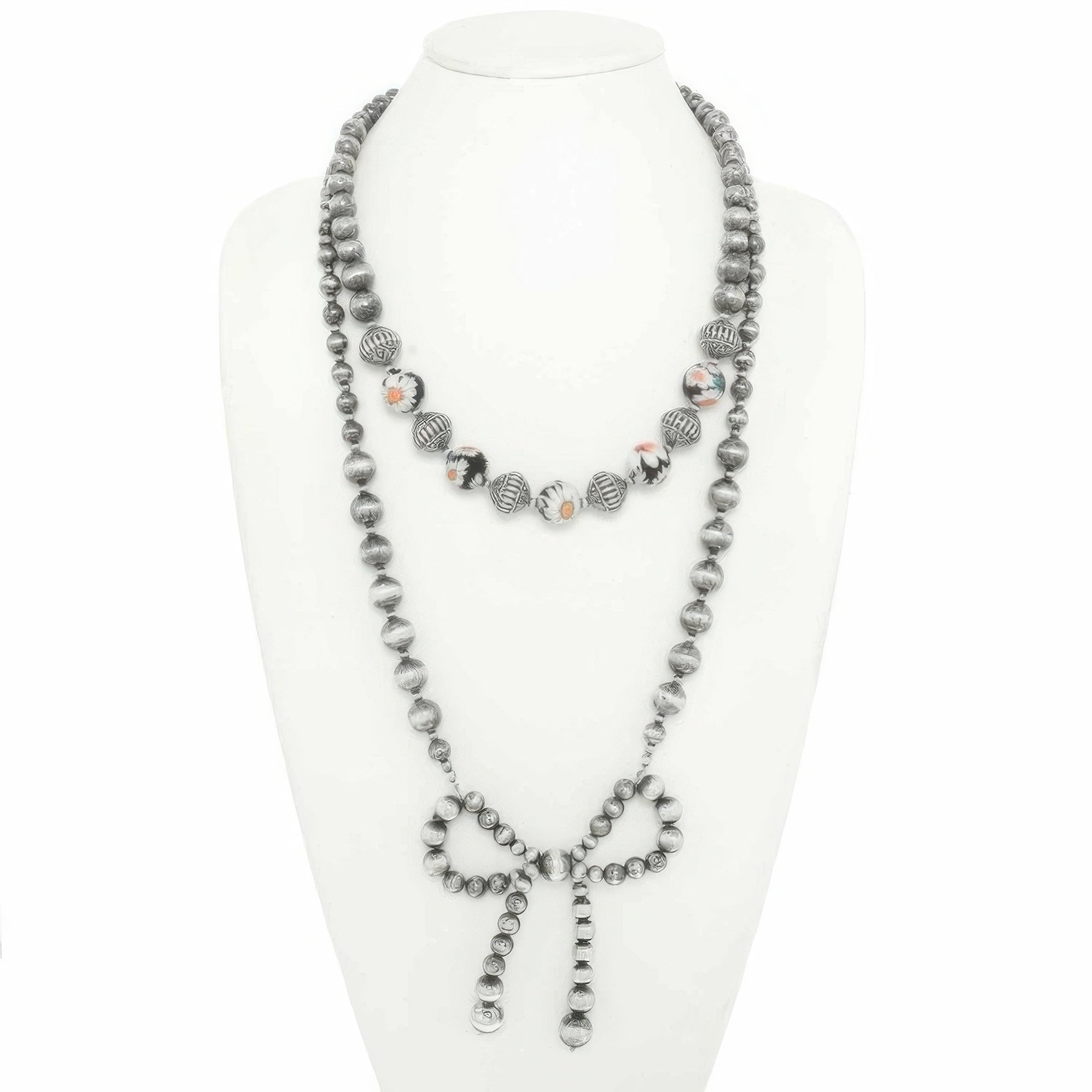 Western Bow Pendant Beaded Necklace Secondary image