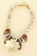 Stone Theme Necklace With Leaf Pendant | Mixtshop LLC