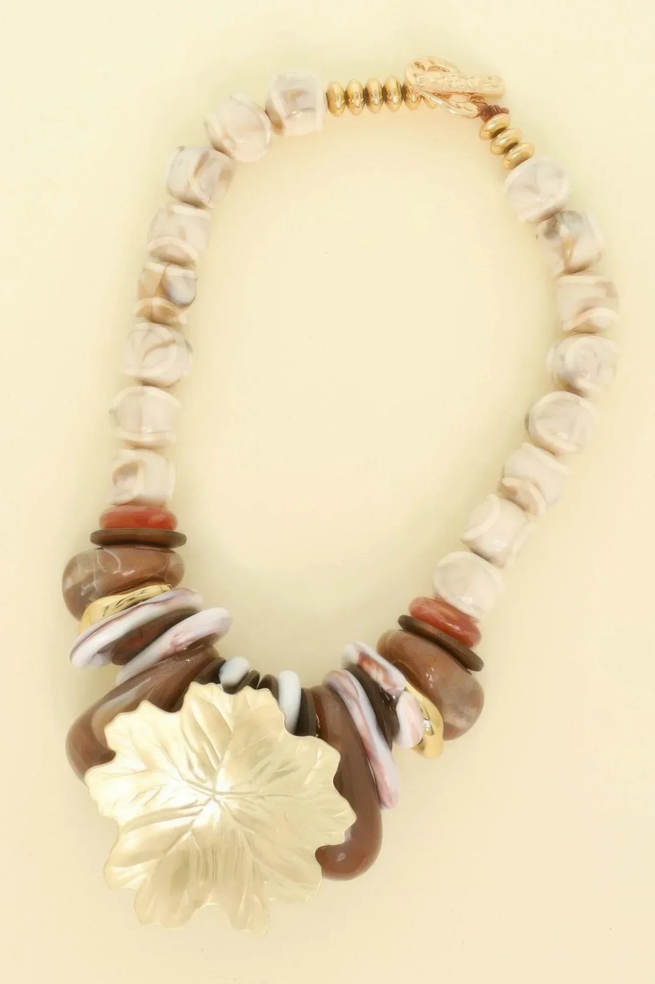 Stone Theme Necklace With Leaf Pendant | Mixtshop LLC