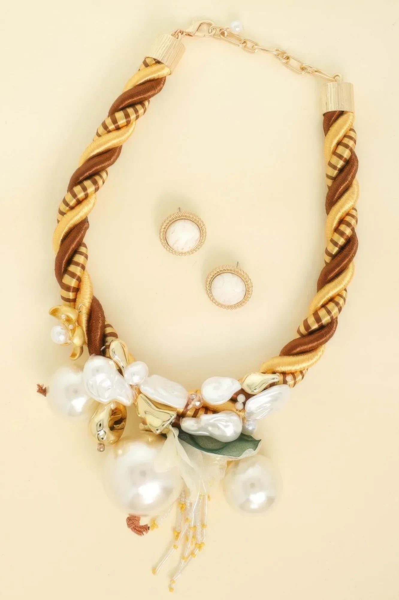 Handmade Flower Necklace Set | Mixtshop LLC