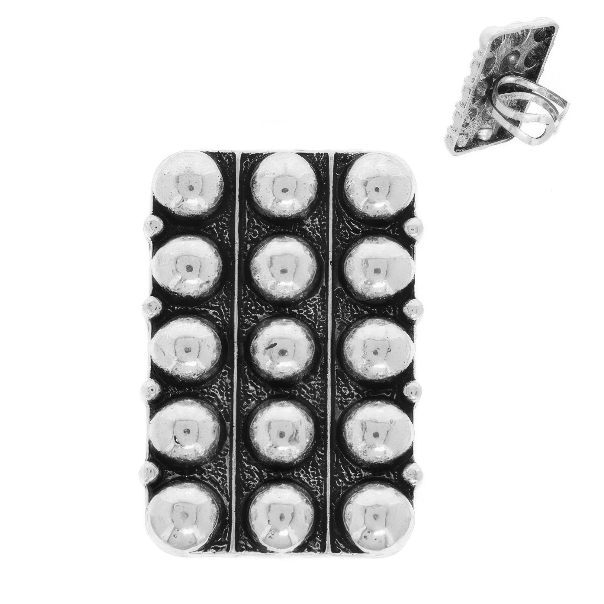 Western Bubble Pave Rectangle Stretch Ring Secondary image