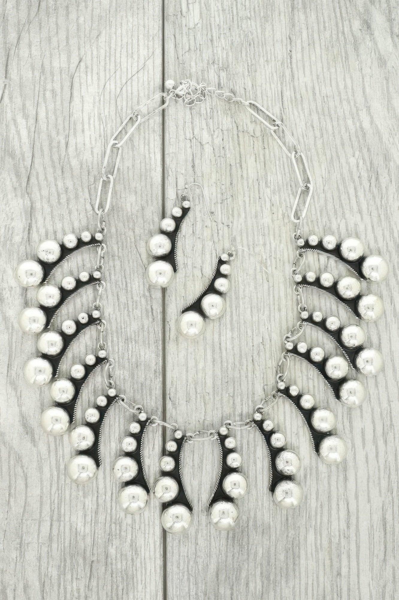 Western Bubble Beaded Fanned Necklace Set | Mixtshop LLC