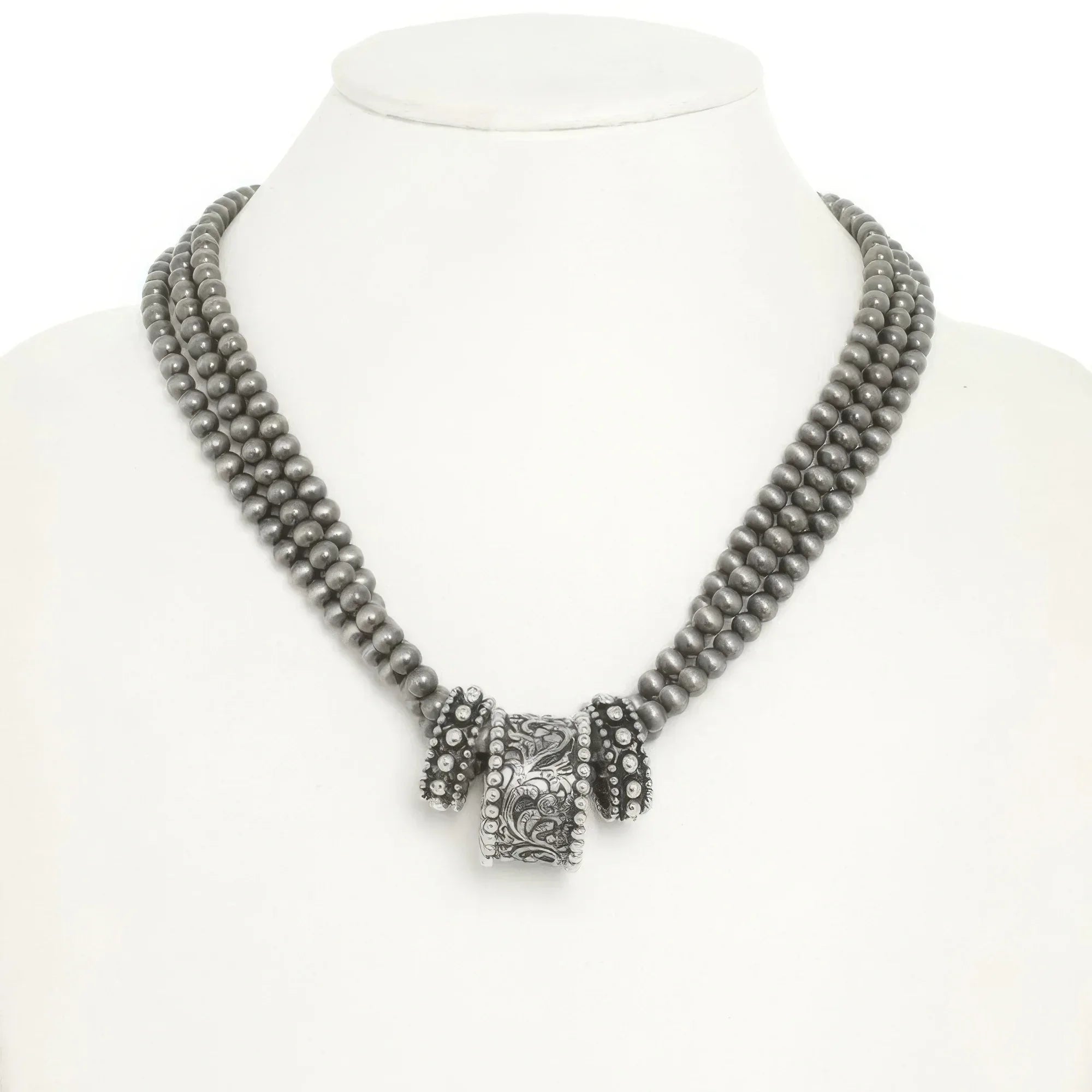 Western Navajo Barrel Pendant Bead Necklace Secondary image