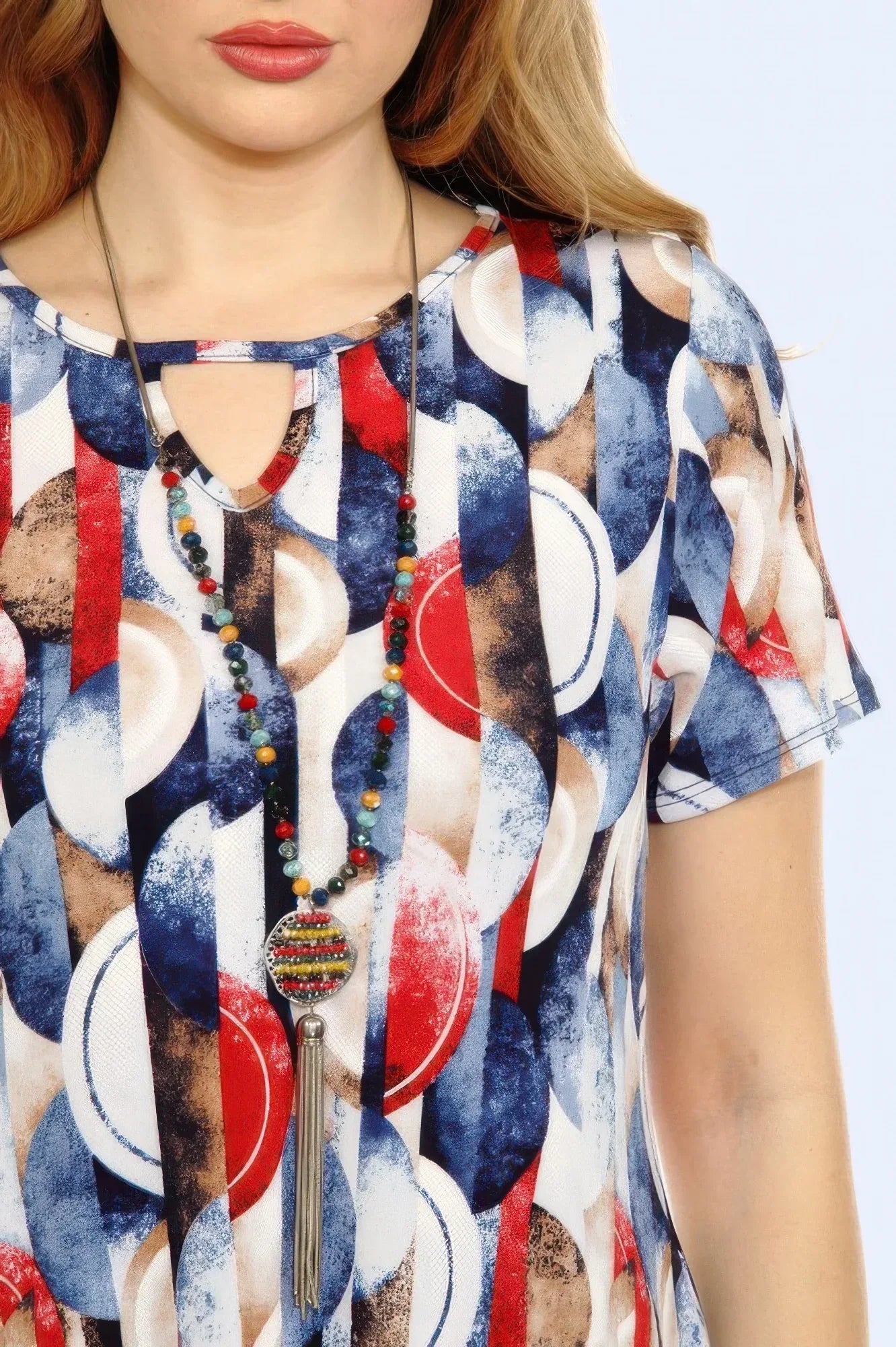 Hit Key Hole Sharkbite Hem Top | Mixtshop LLC