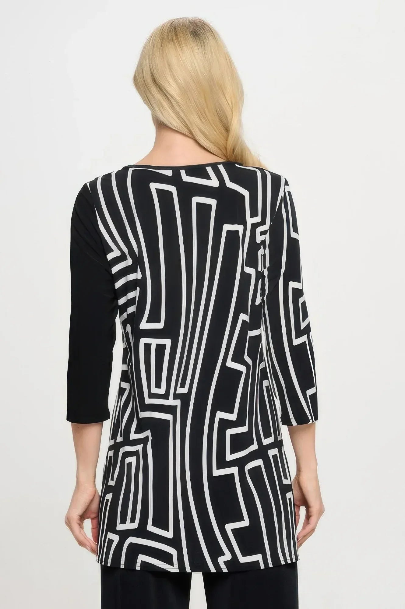 Hit Contrast V-neck Tunic Top | Mixtshop LLC