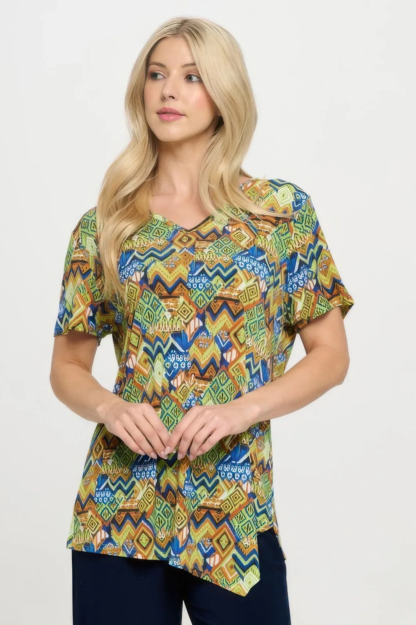 Hit Point V-neckline Top | Mixtshop LLC