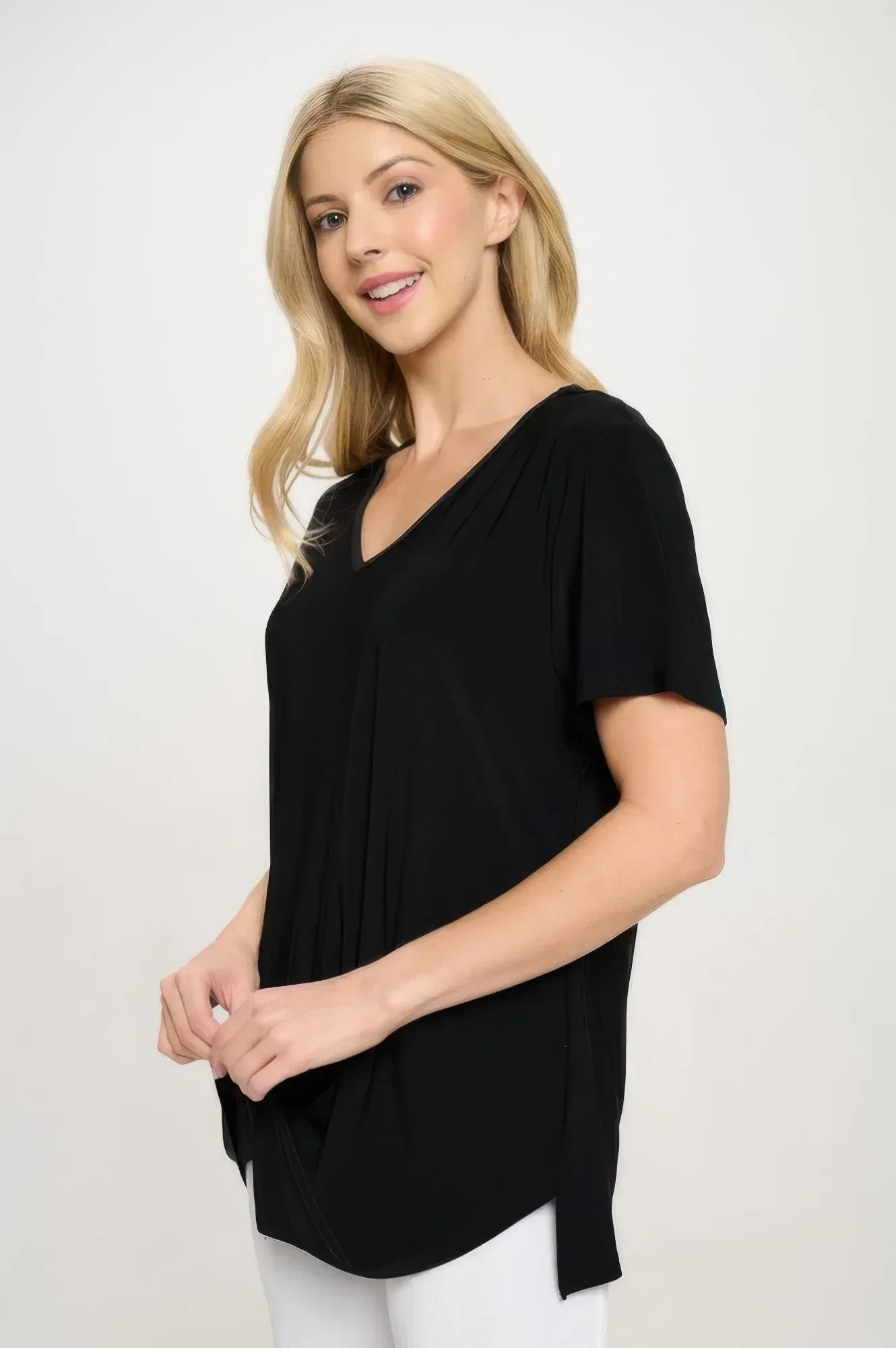 Hit Point V Neck Short Sleeve Top Secondary image