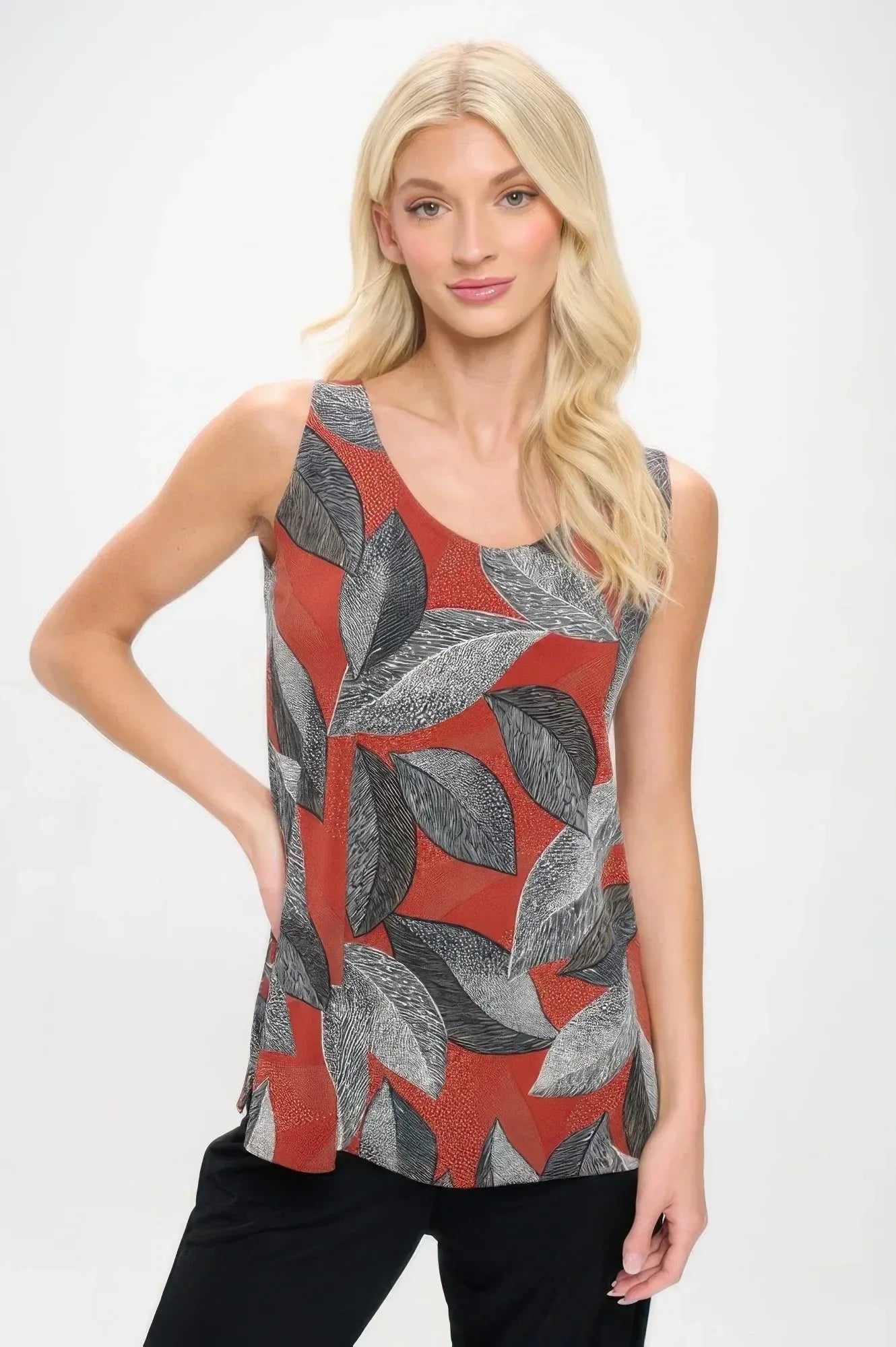 Hit Print Sleeveless Tank Top Secondary image
