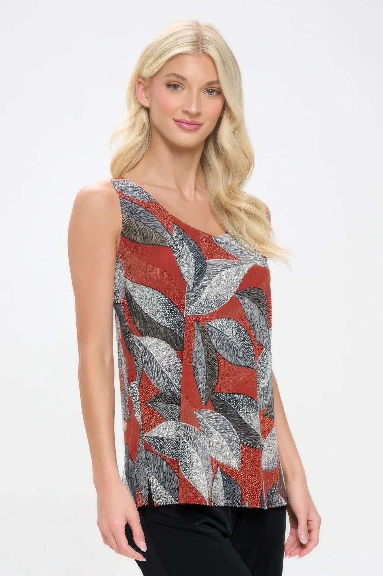 Hit Print Sleeveless Tank Top | Mixtshop LLC