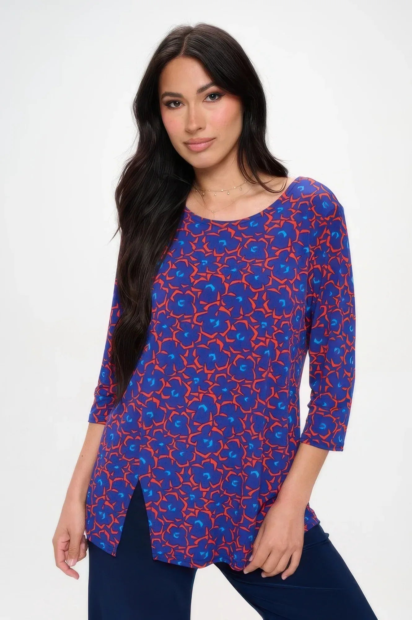 Plus Size Round Neck 3/4 Sleeve Slit Top Secondary image